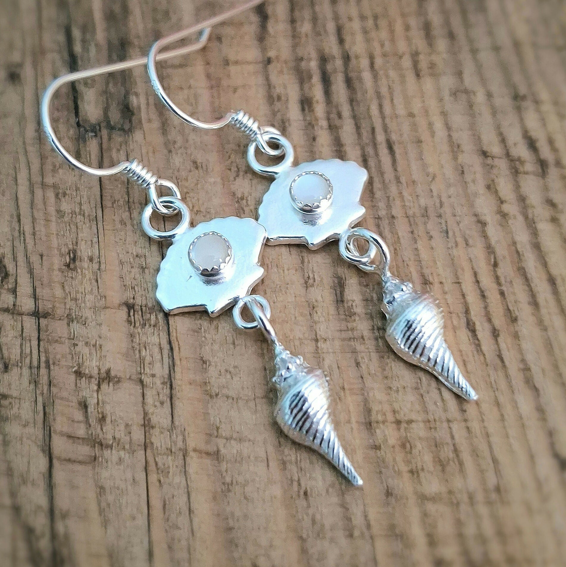 Handmade Silver Shells Earrings With Mother of Pearl