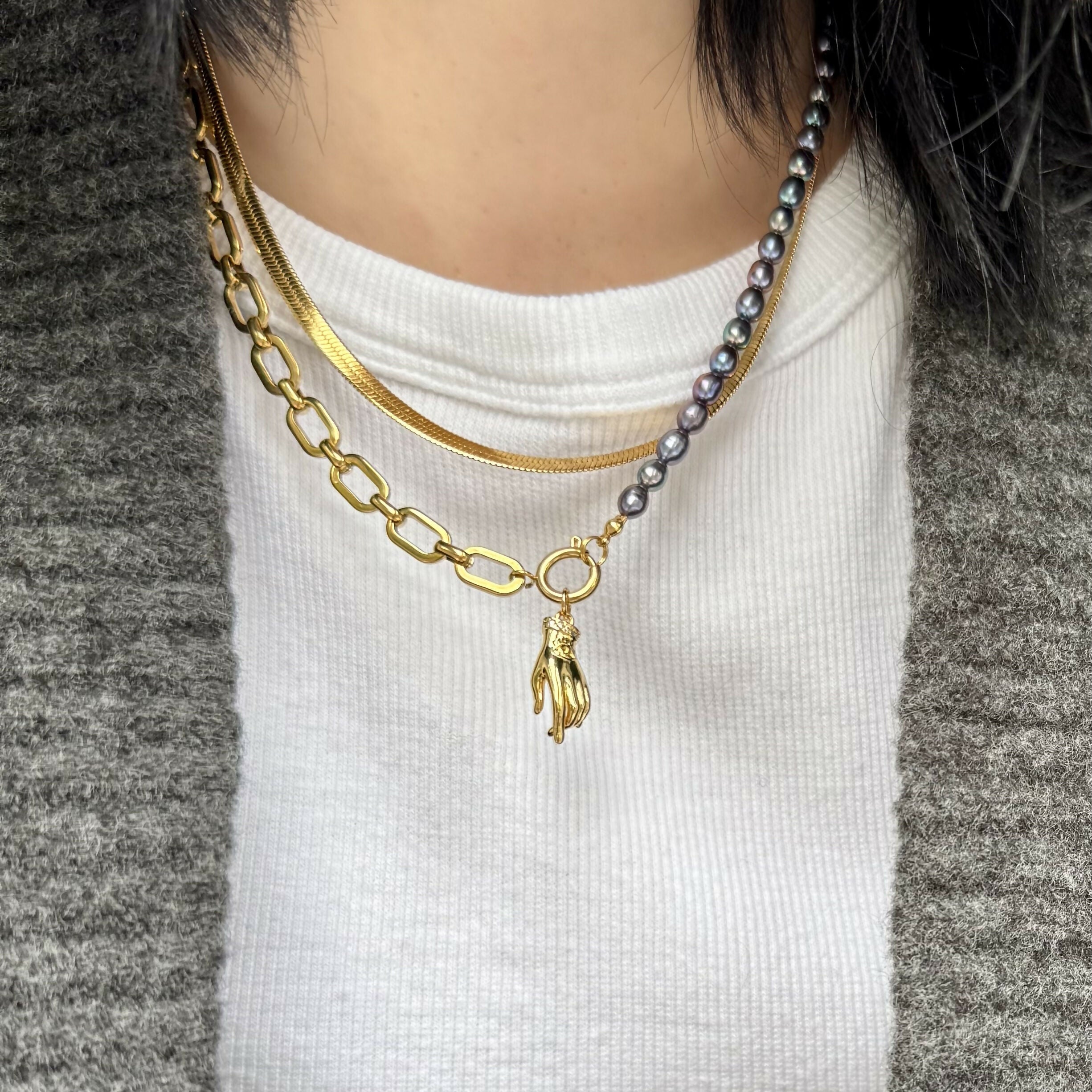 Charm of Contrast Necklace