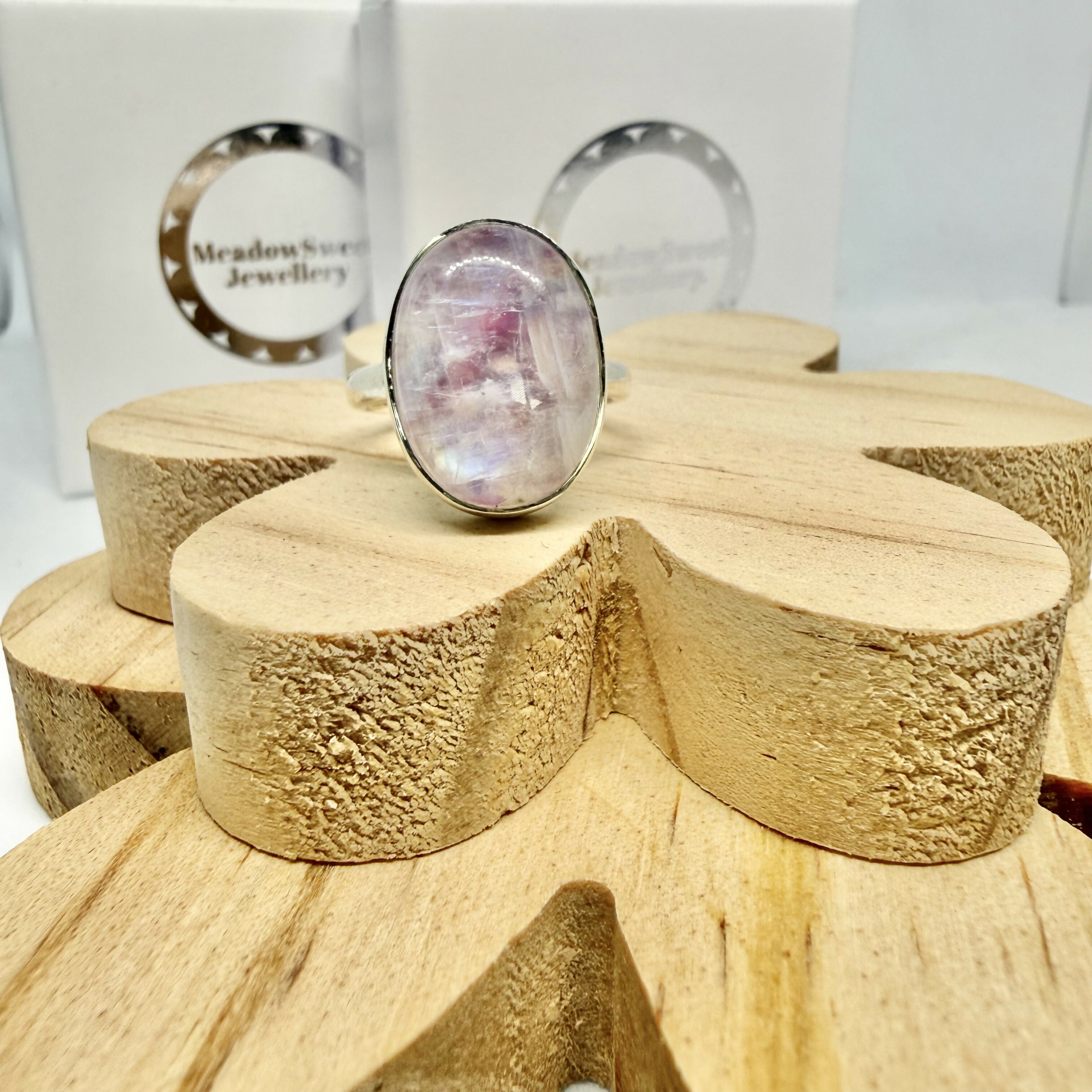PINK MOONSTONE OVAL RING SIZE P 1/2