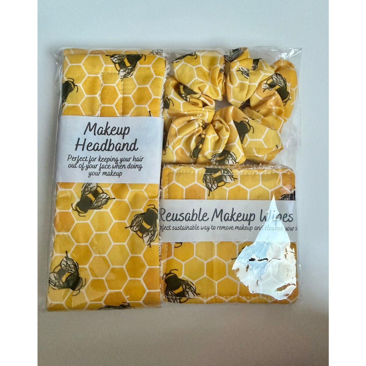 Yellow Bee Honeycomb Spa Makeup Gift Set