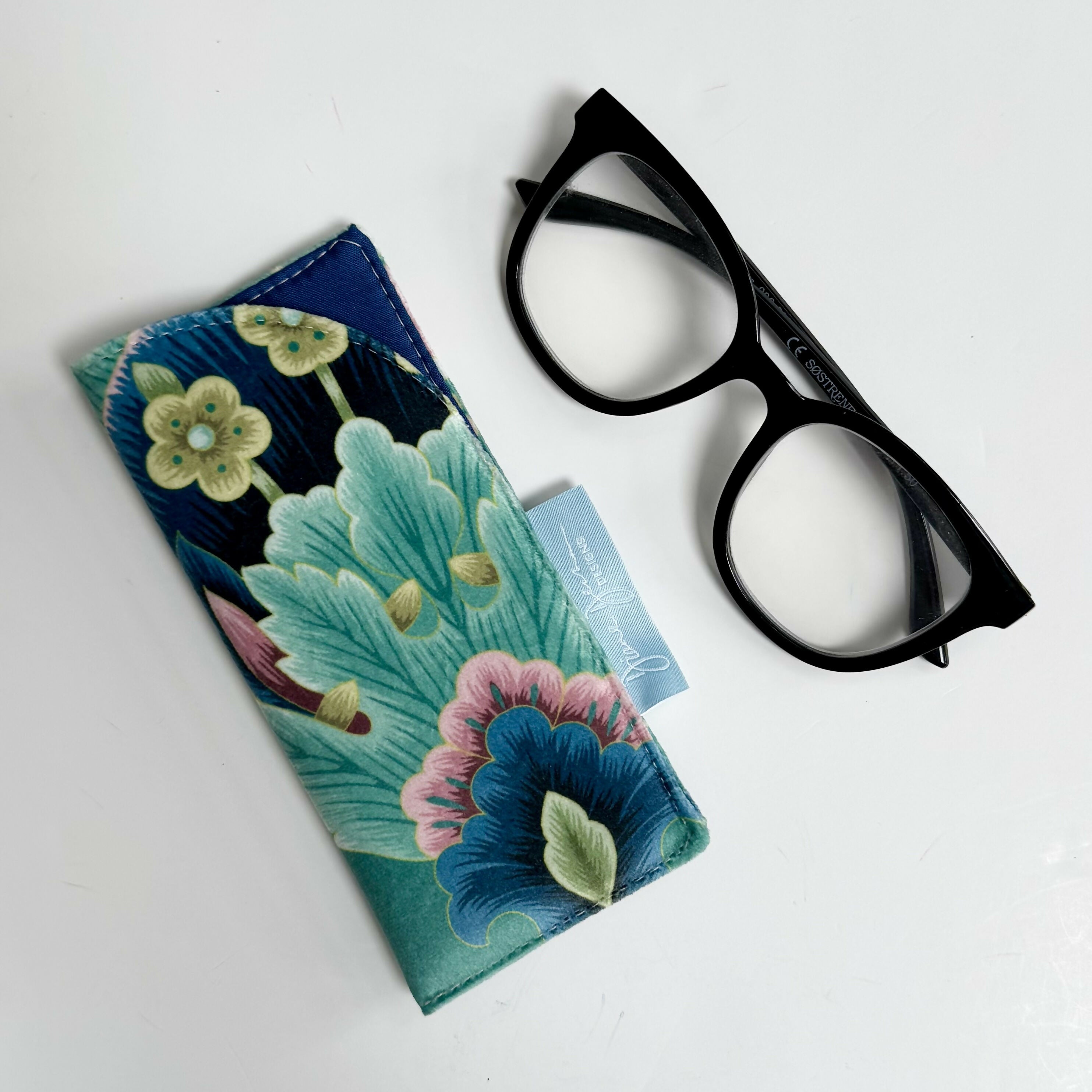 Luxury Velvet Slip in Glasses Case