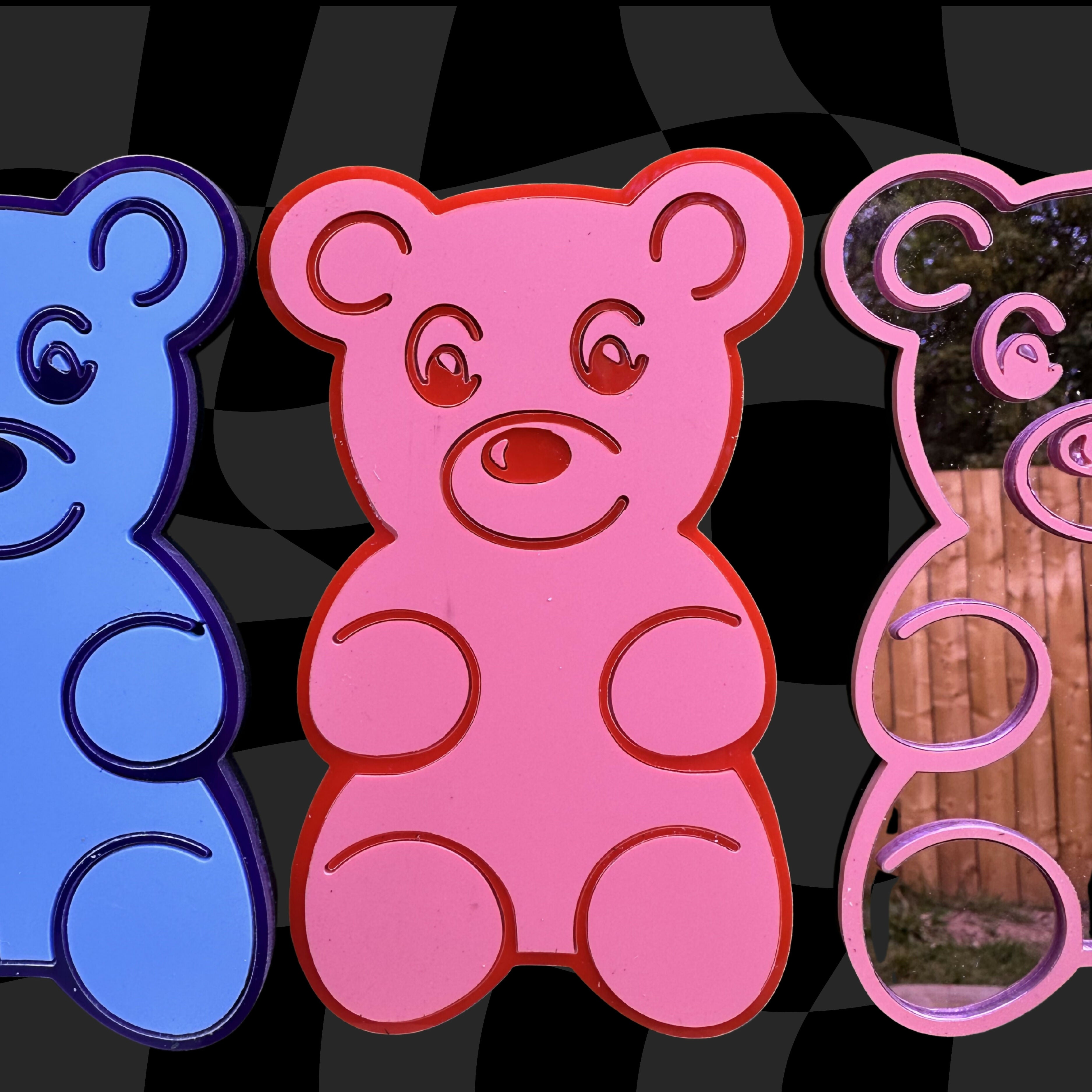 Sweetie Bear - Cute Nostalgic Wall Art