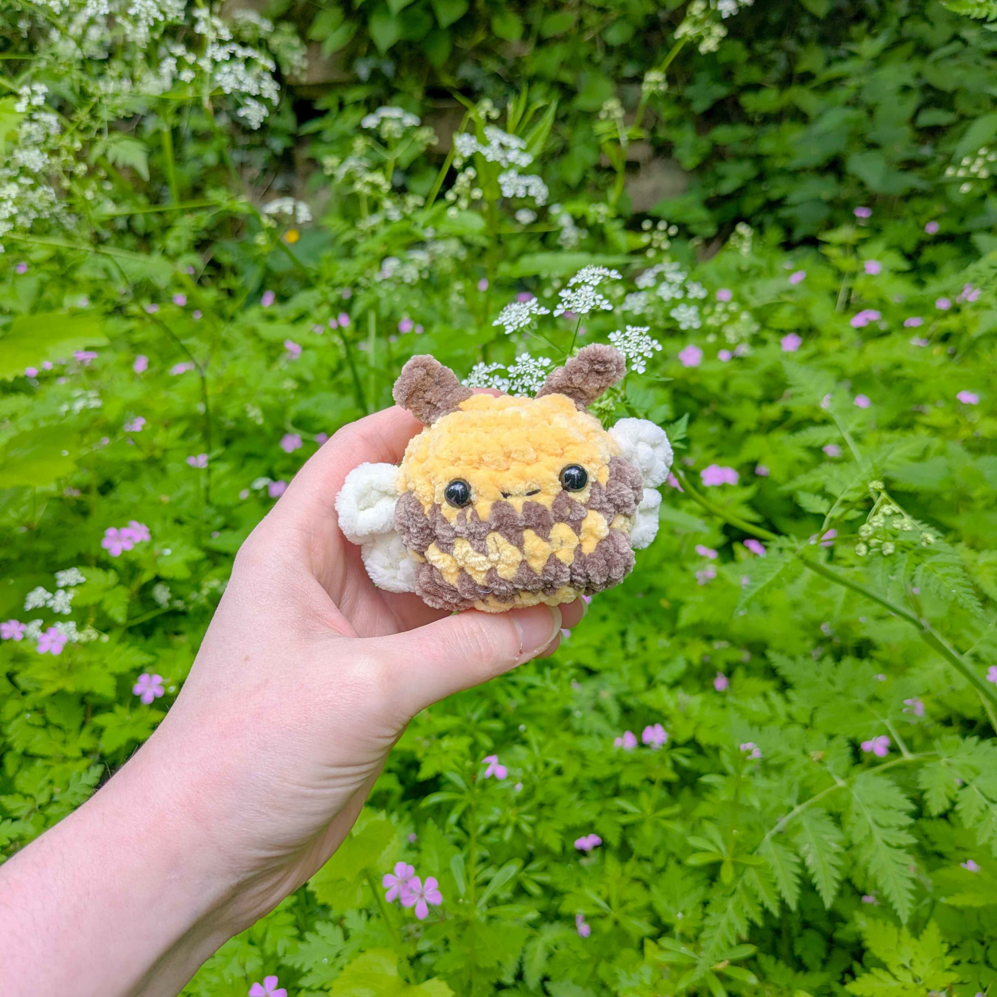 Bumble Bee Puff Pud - Crochet Plushie