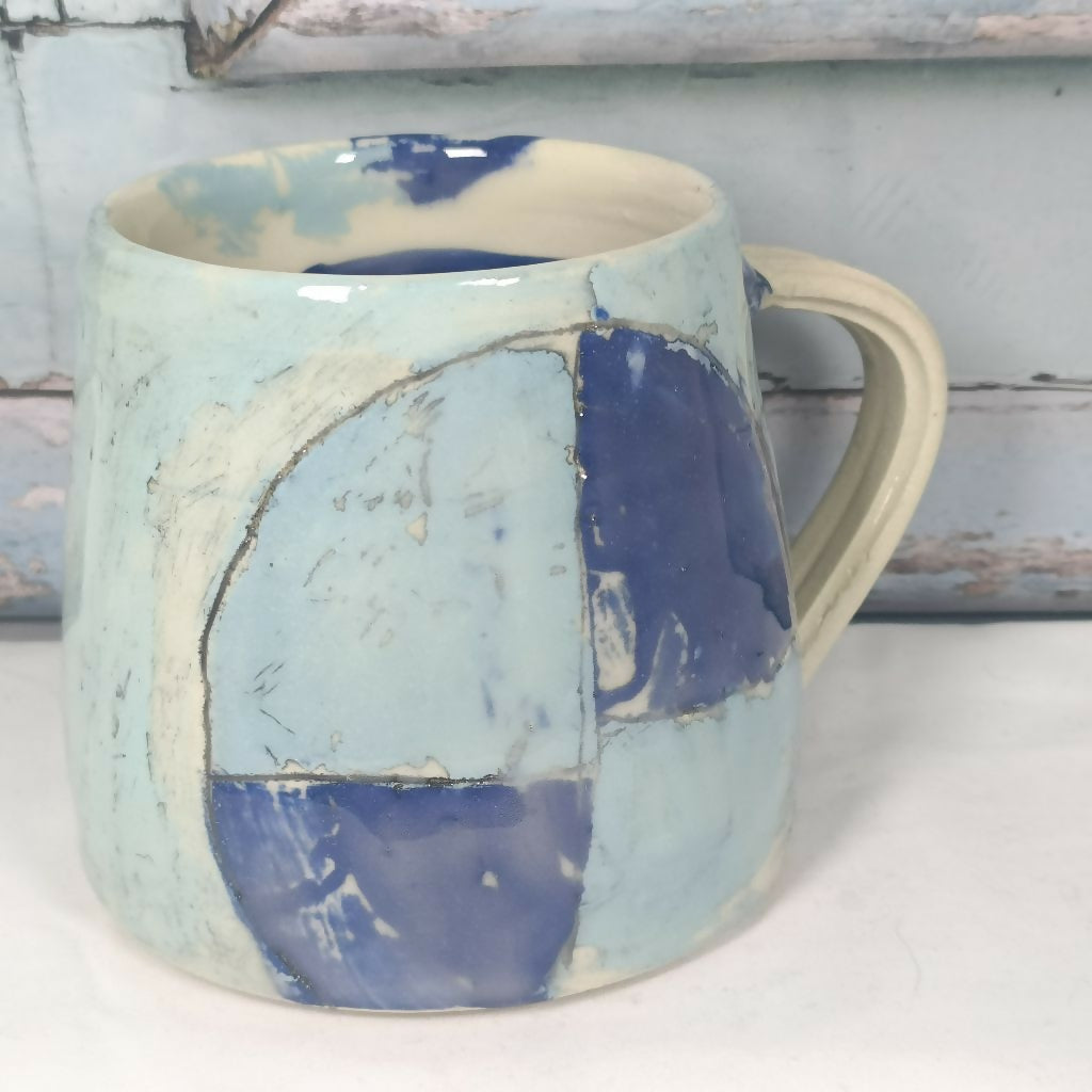 Mono Printed Blue Slip Mug
