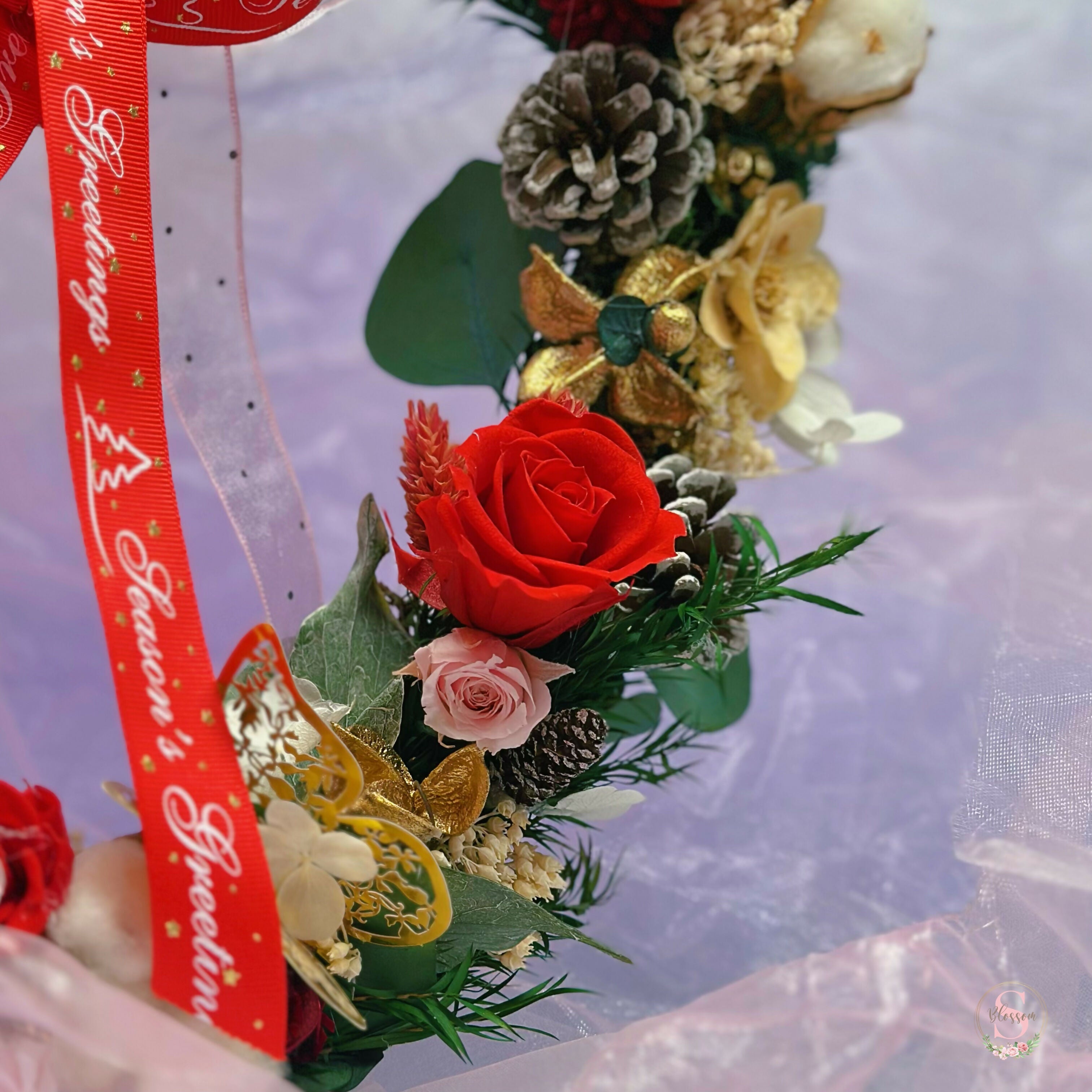 Cozy Holiday Bloom Wreath