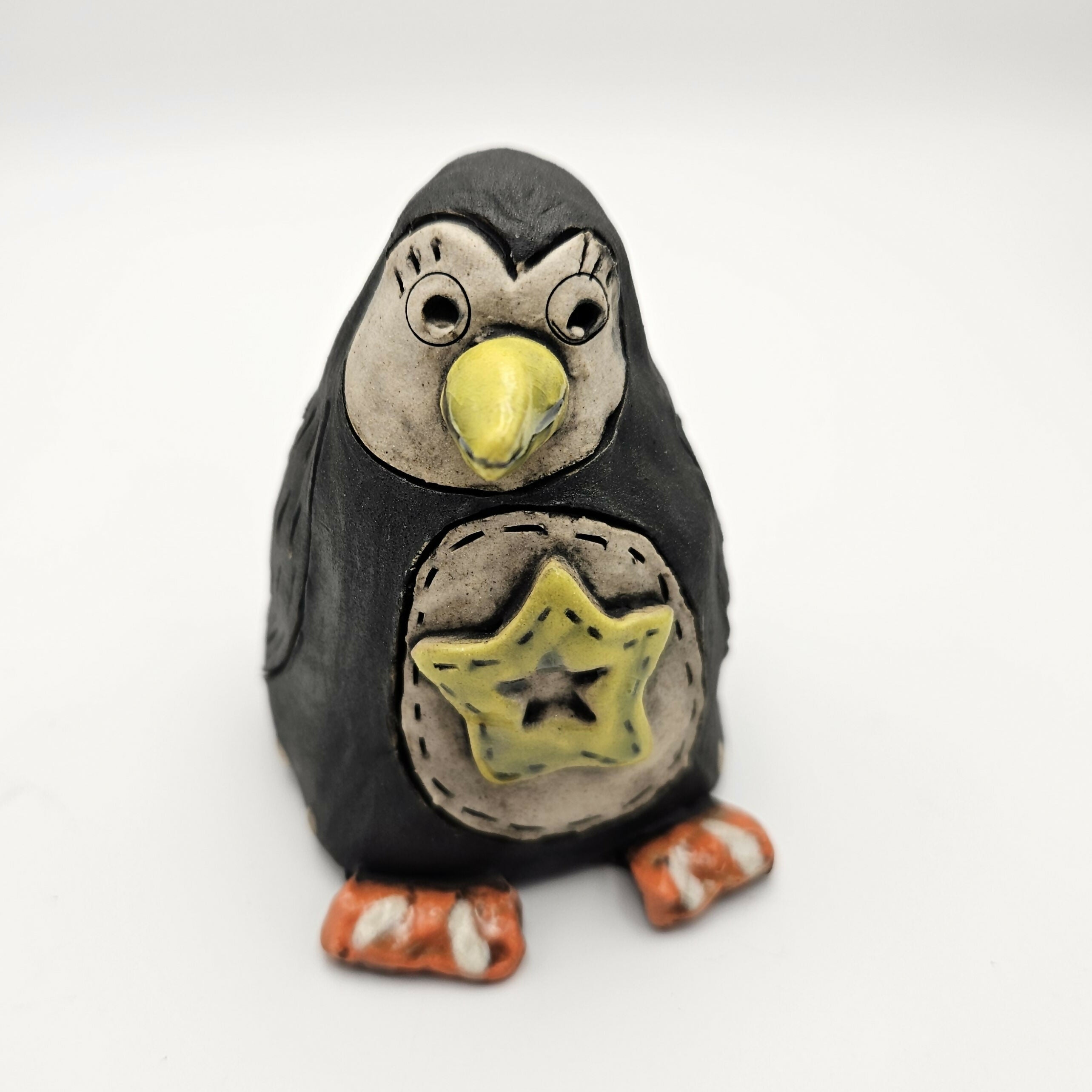 CHARMING CERAMIC PENGUIN.