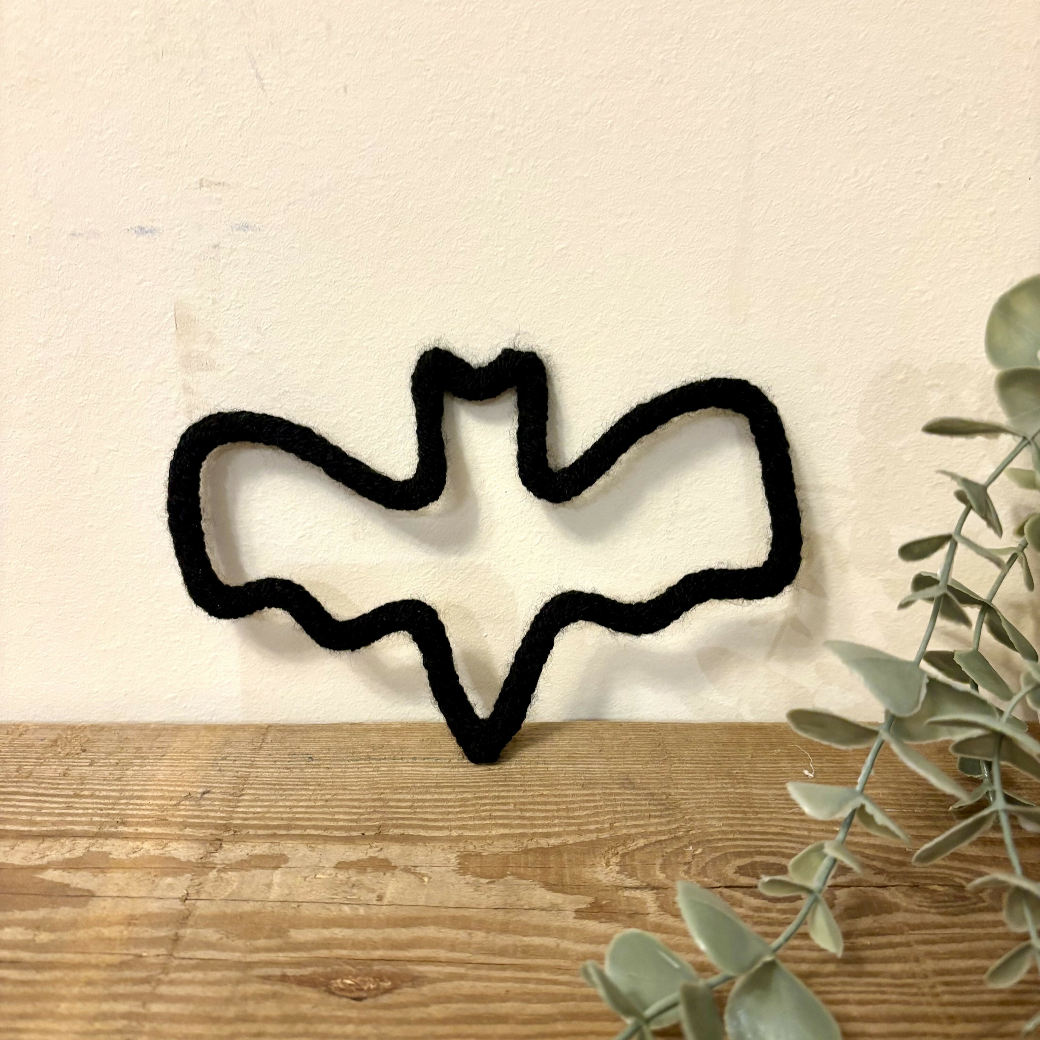 Wool Wire Bat