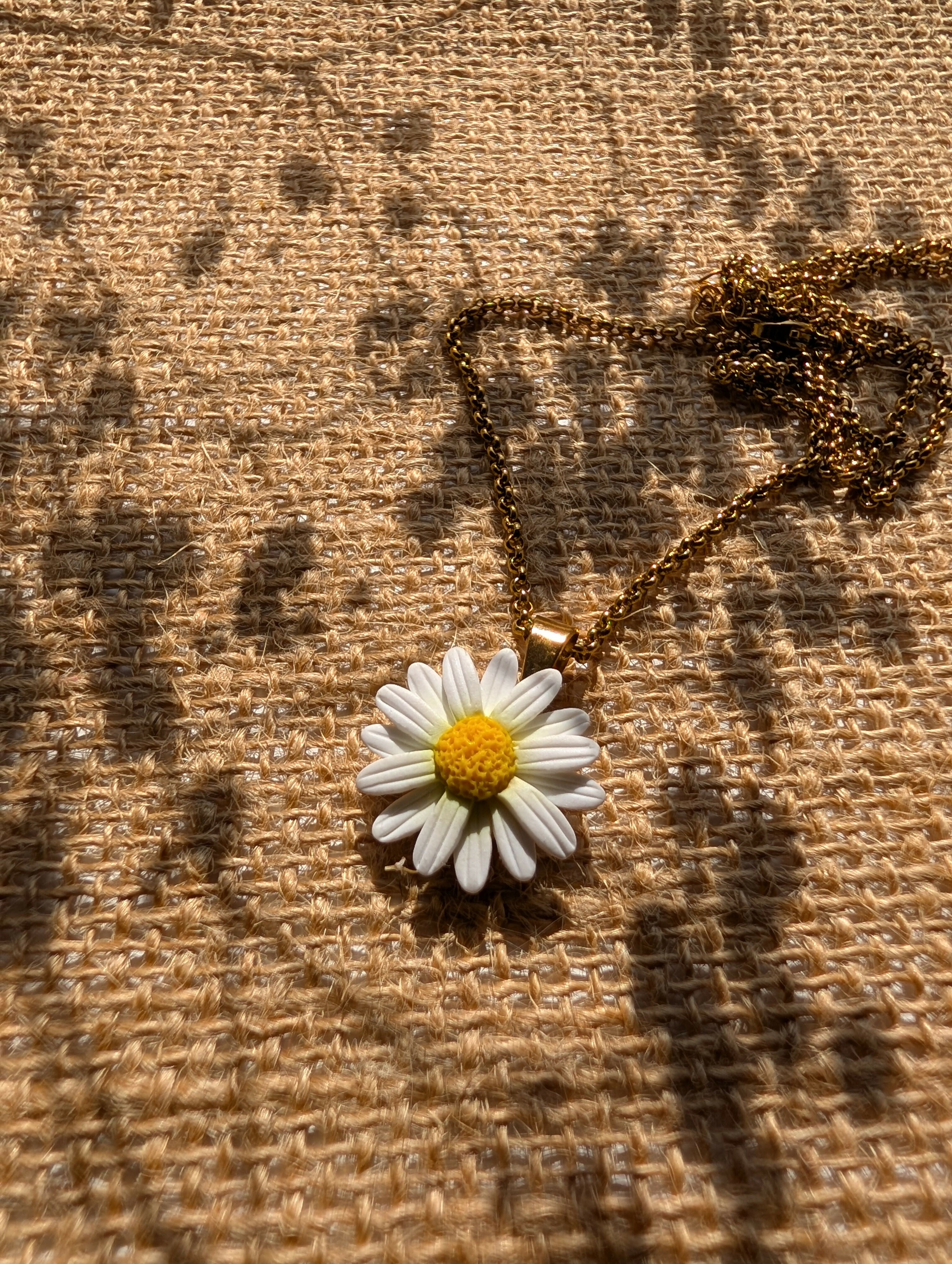 Daisy Pendant Necklace on Gold Chain