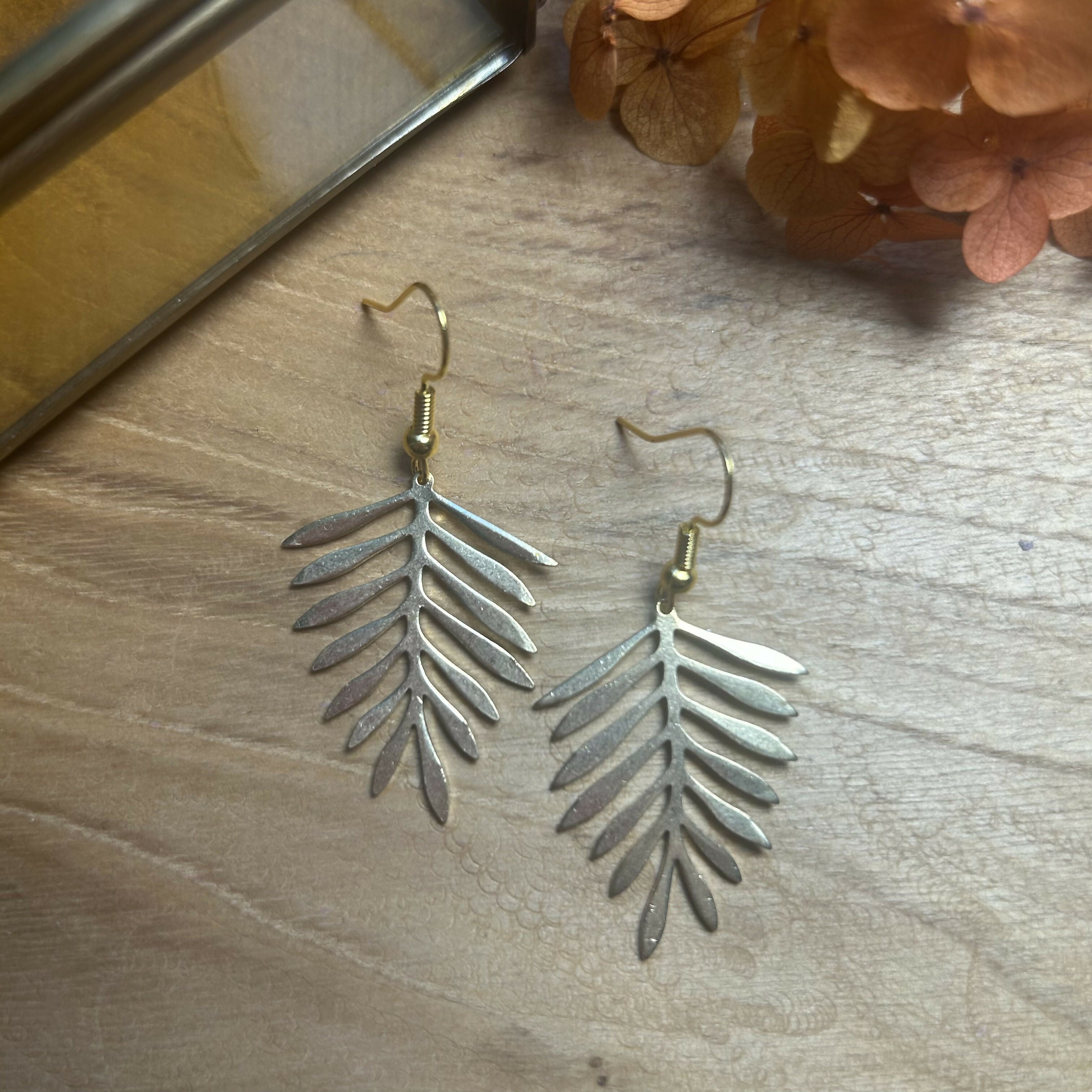 Lovely Leaf Earrings