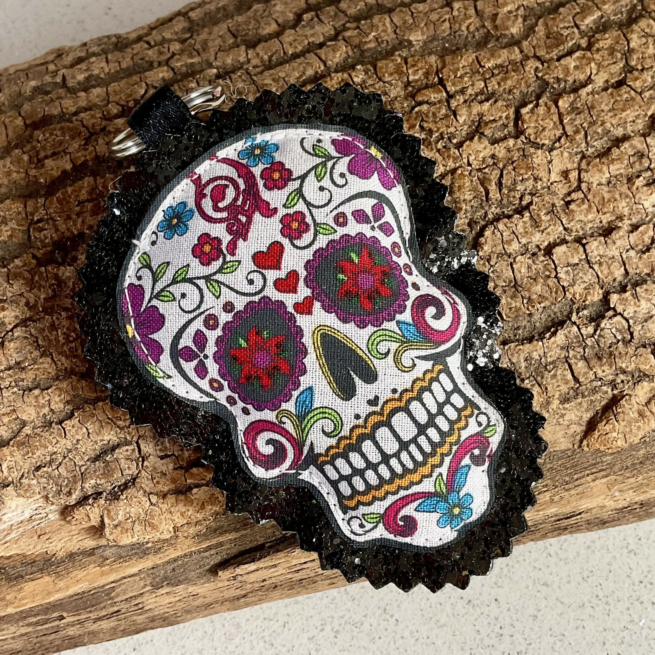 Bright Sugar Skull Keyring, Fabric Sugar Skull Key Ring With Glitter Background, Sparkly Bag Charm, Halloween Gift