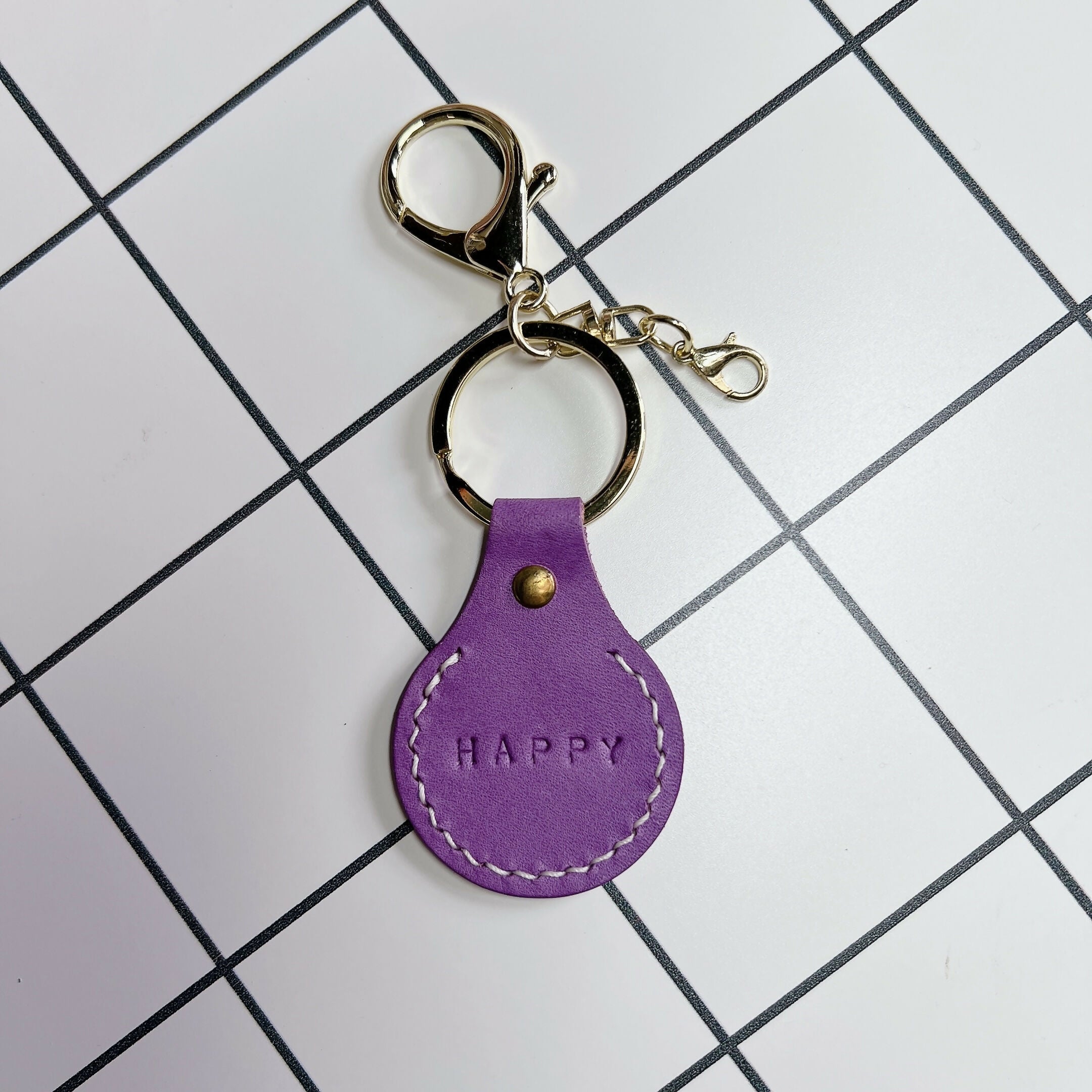 Curved Leather Keyring - HAPPY