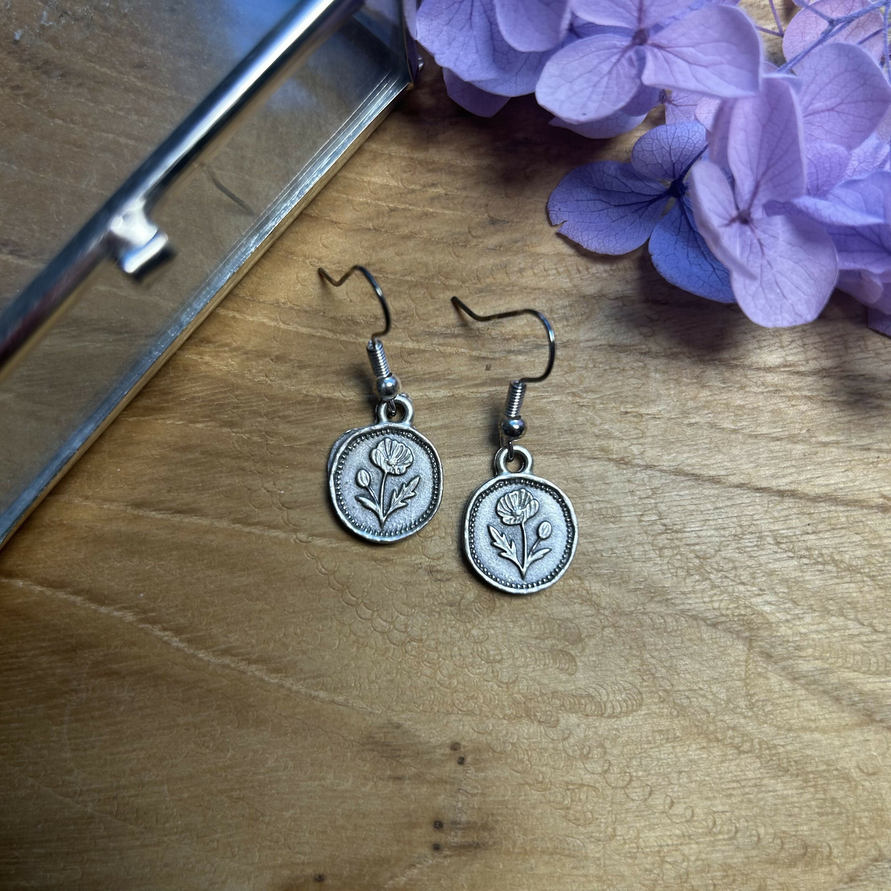 Lovely Poppy Earrings