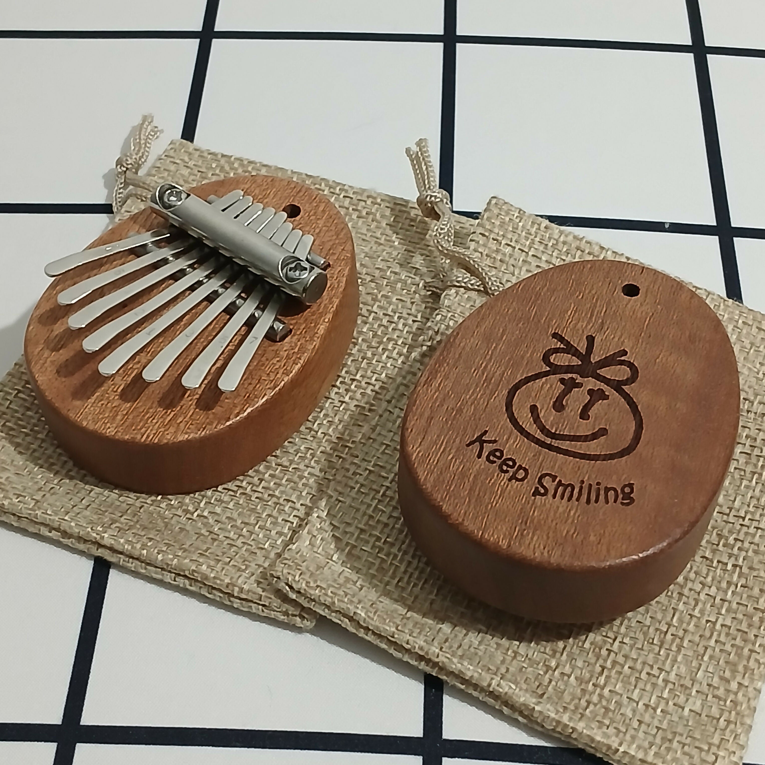 Wooden Thumb Piano Kalimba - Keep Smiling (Girl)