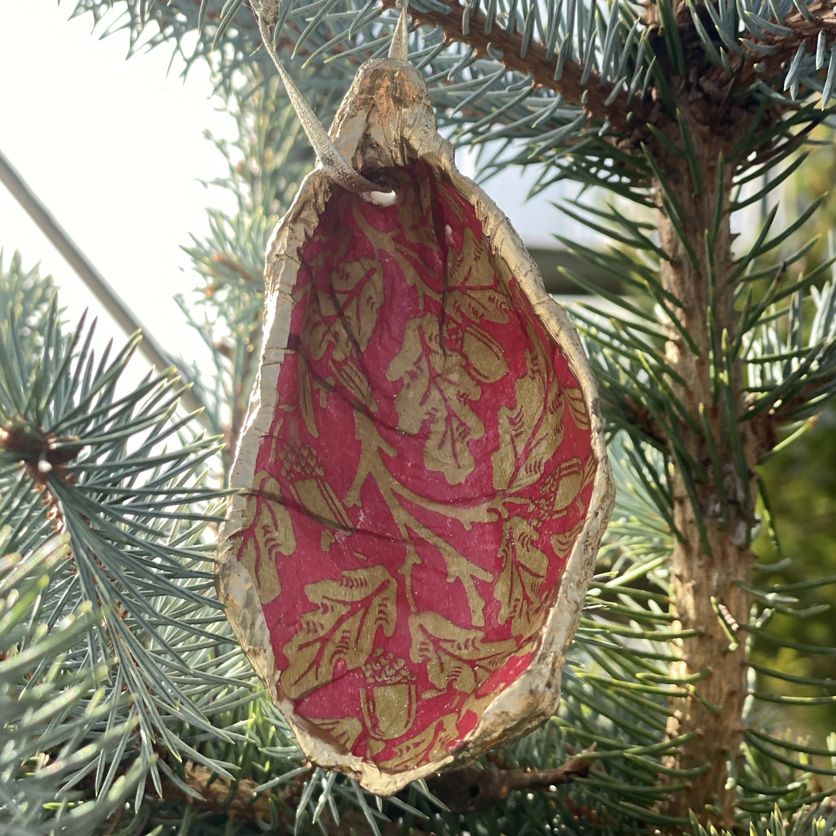 Acorn decoration