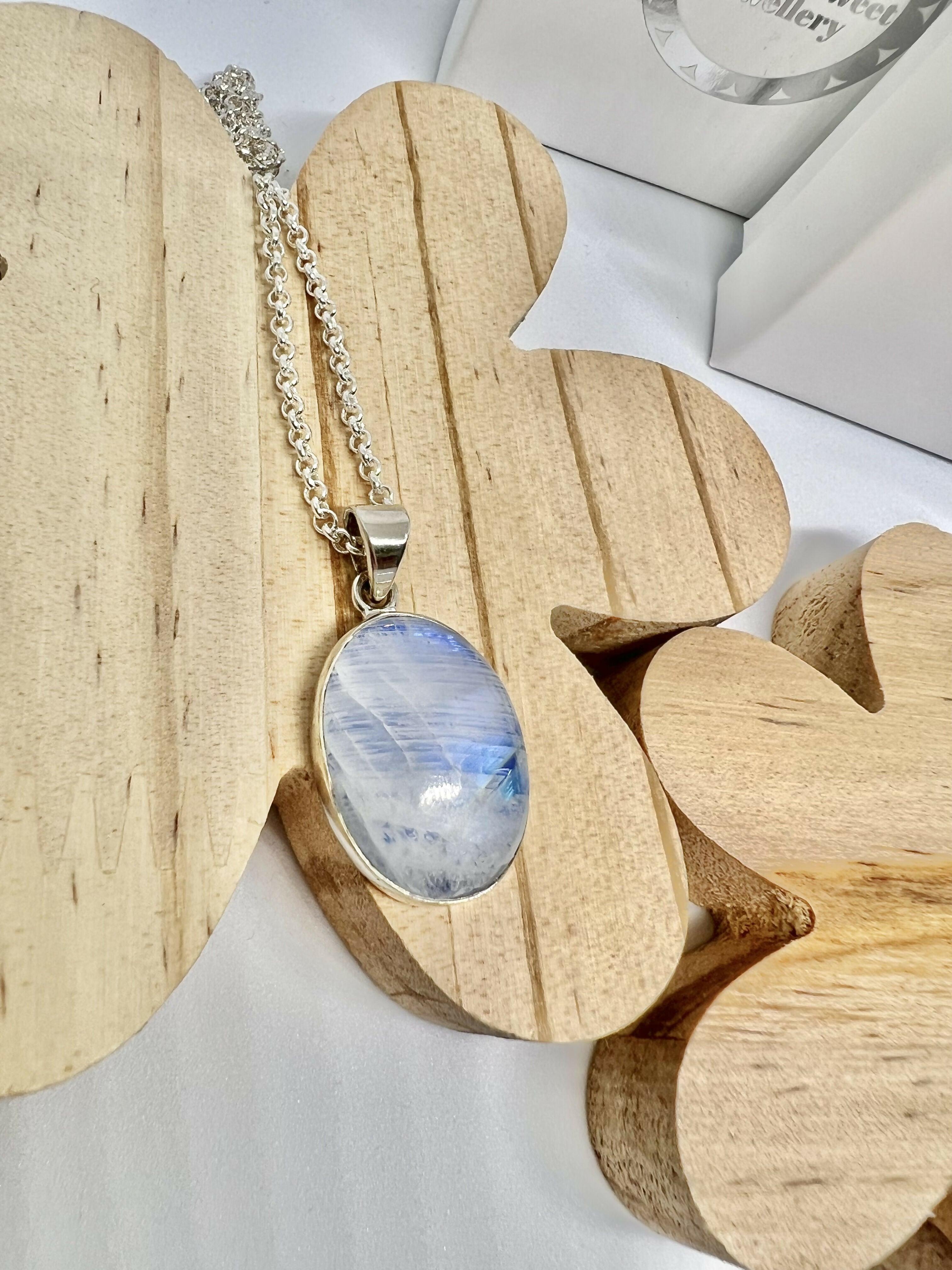 Blue moonstone oval necklace