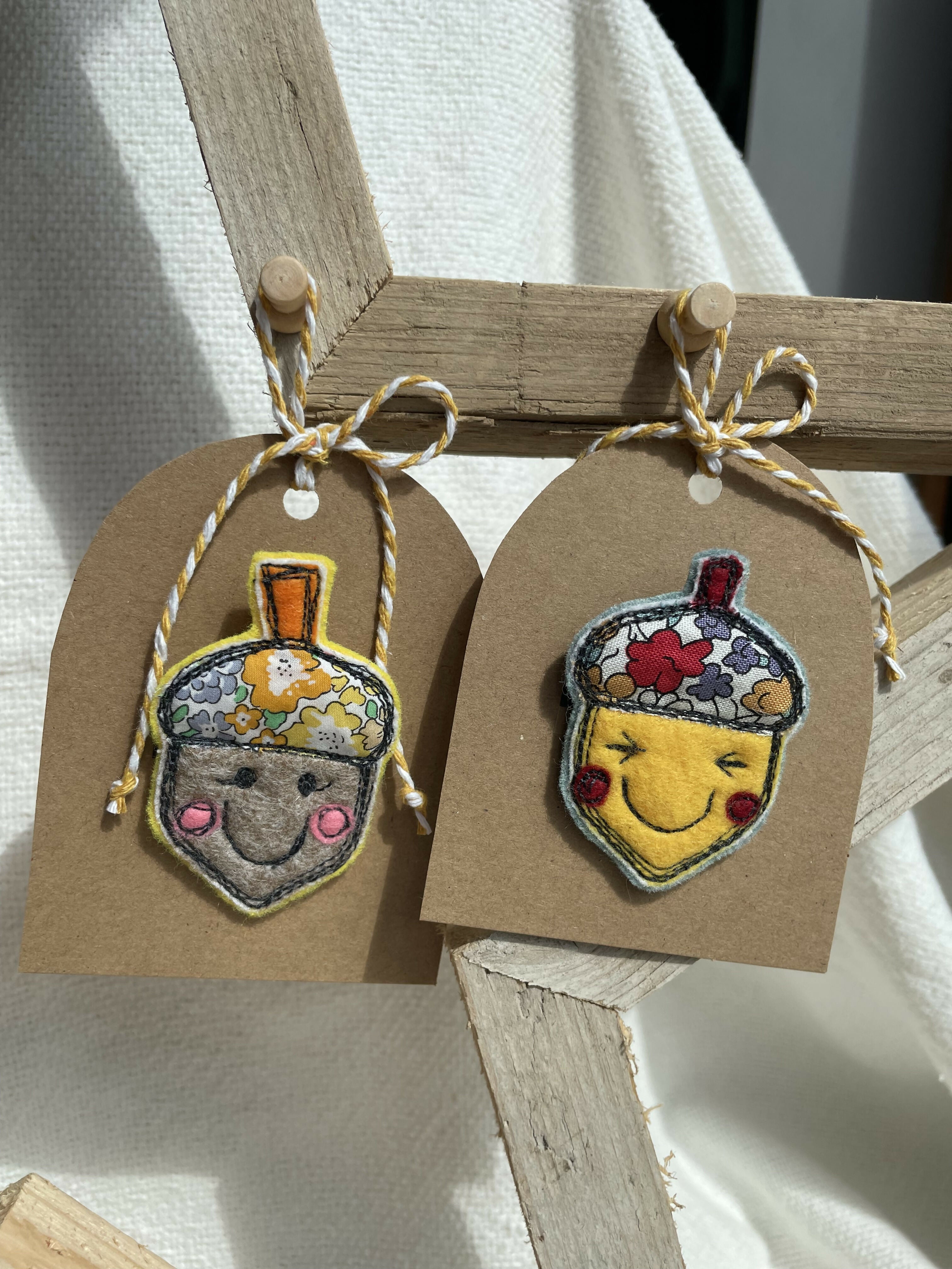Autumn badge