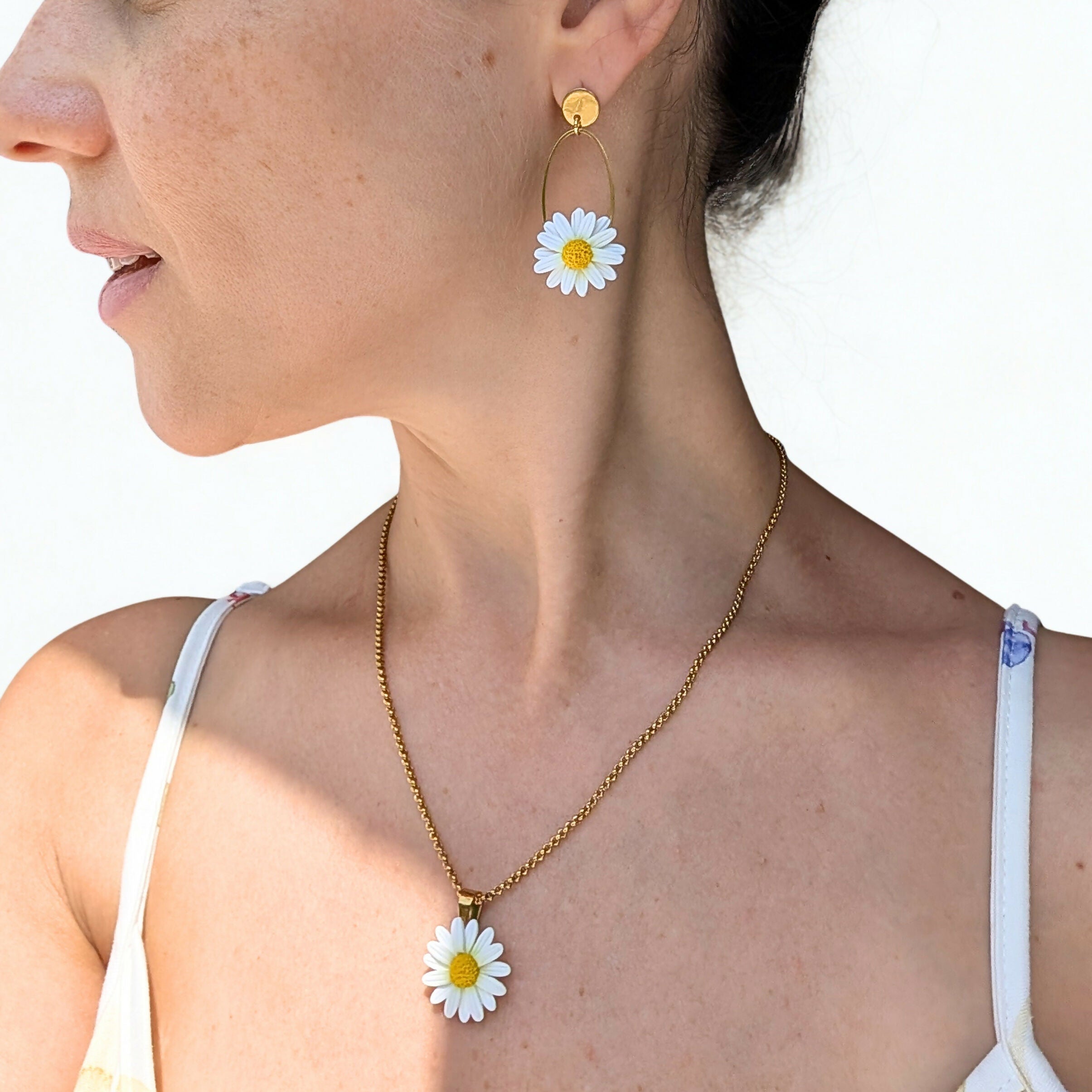 Daisy Hoop Earrings with Gold Drop