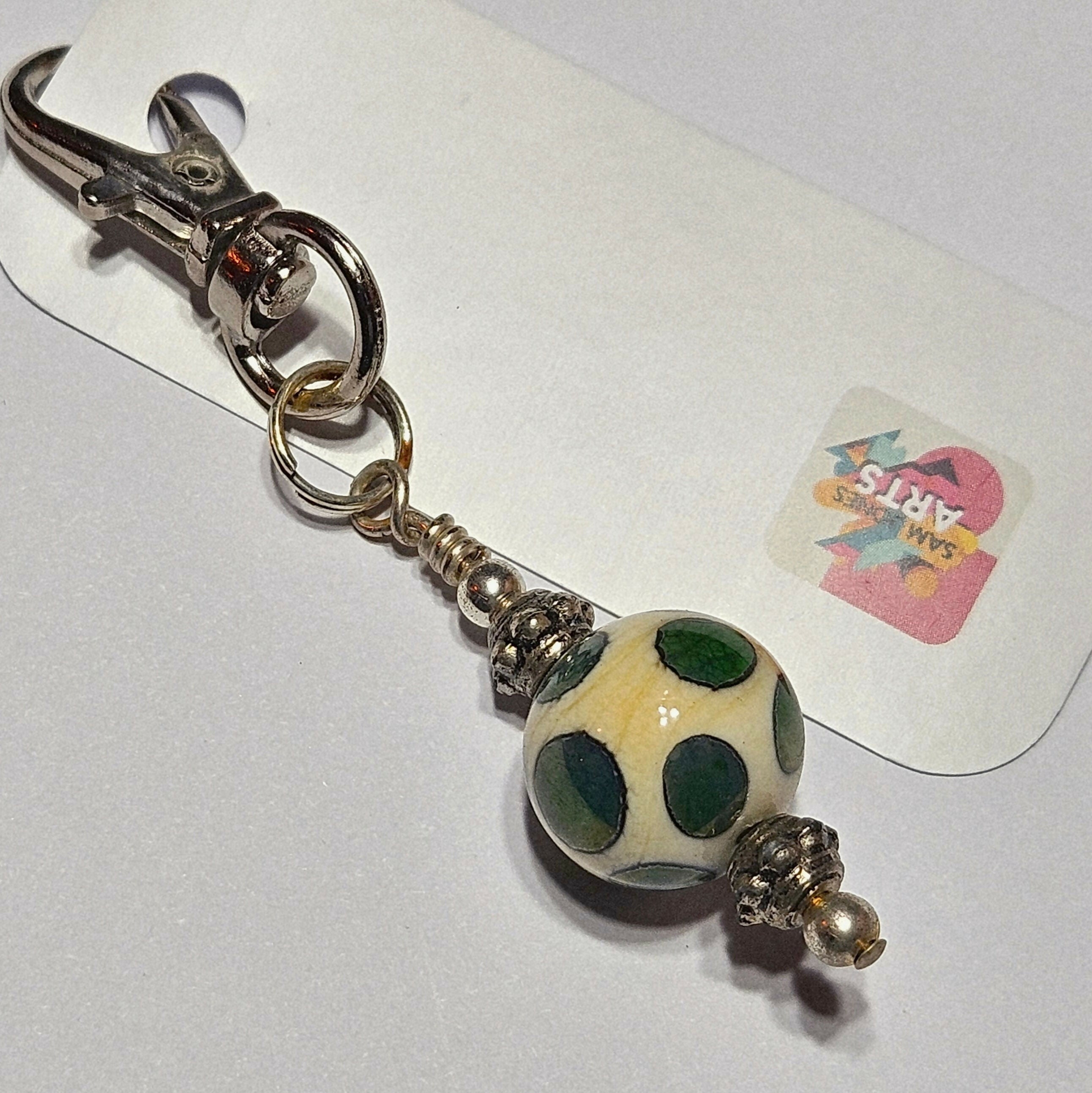 DECORATIVE GLASS BAG CHARM/KEYRING