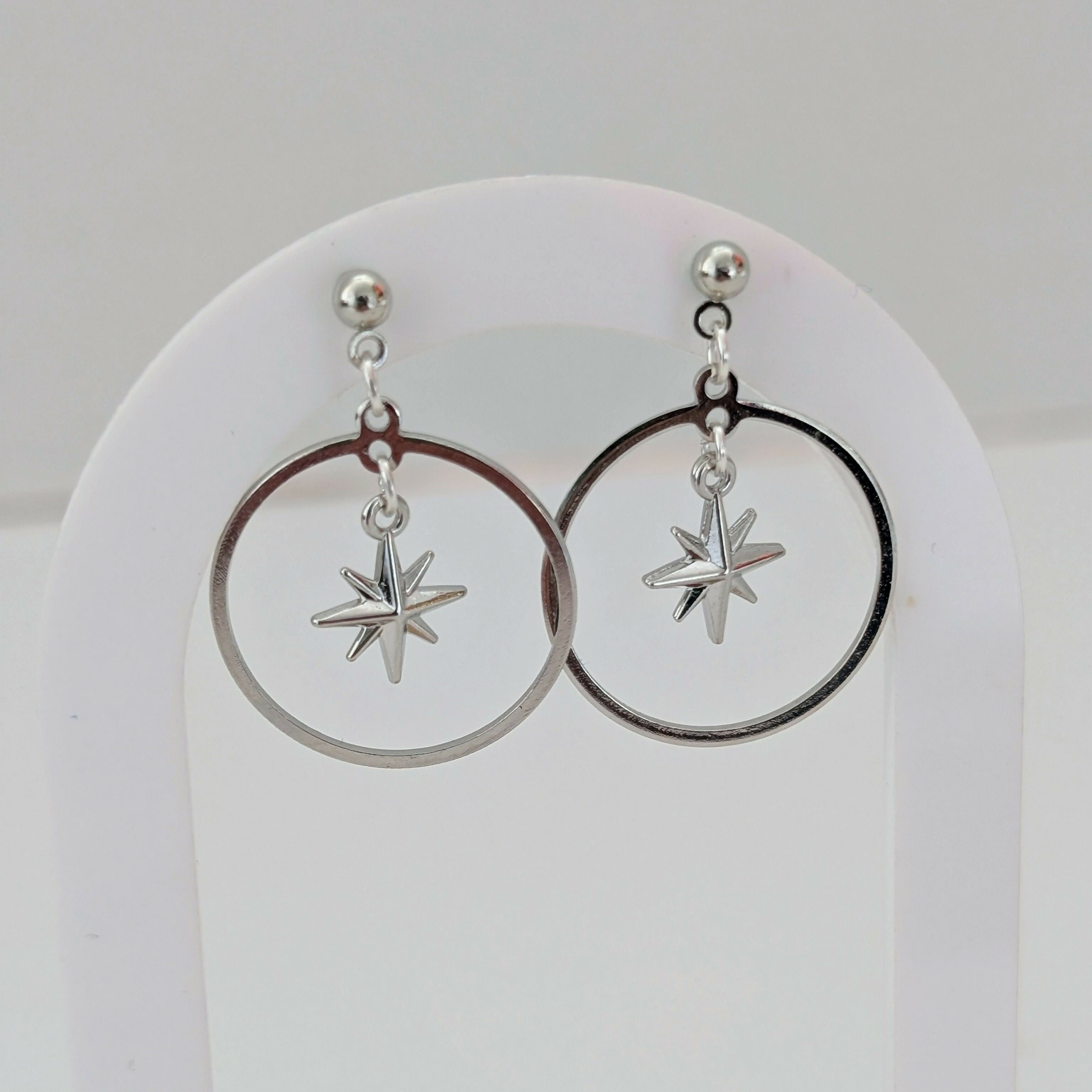 Chunky 3D Silver Star Circle Earrings on Silver Plated Stud