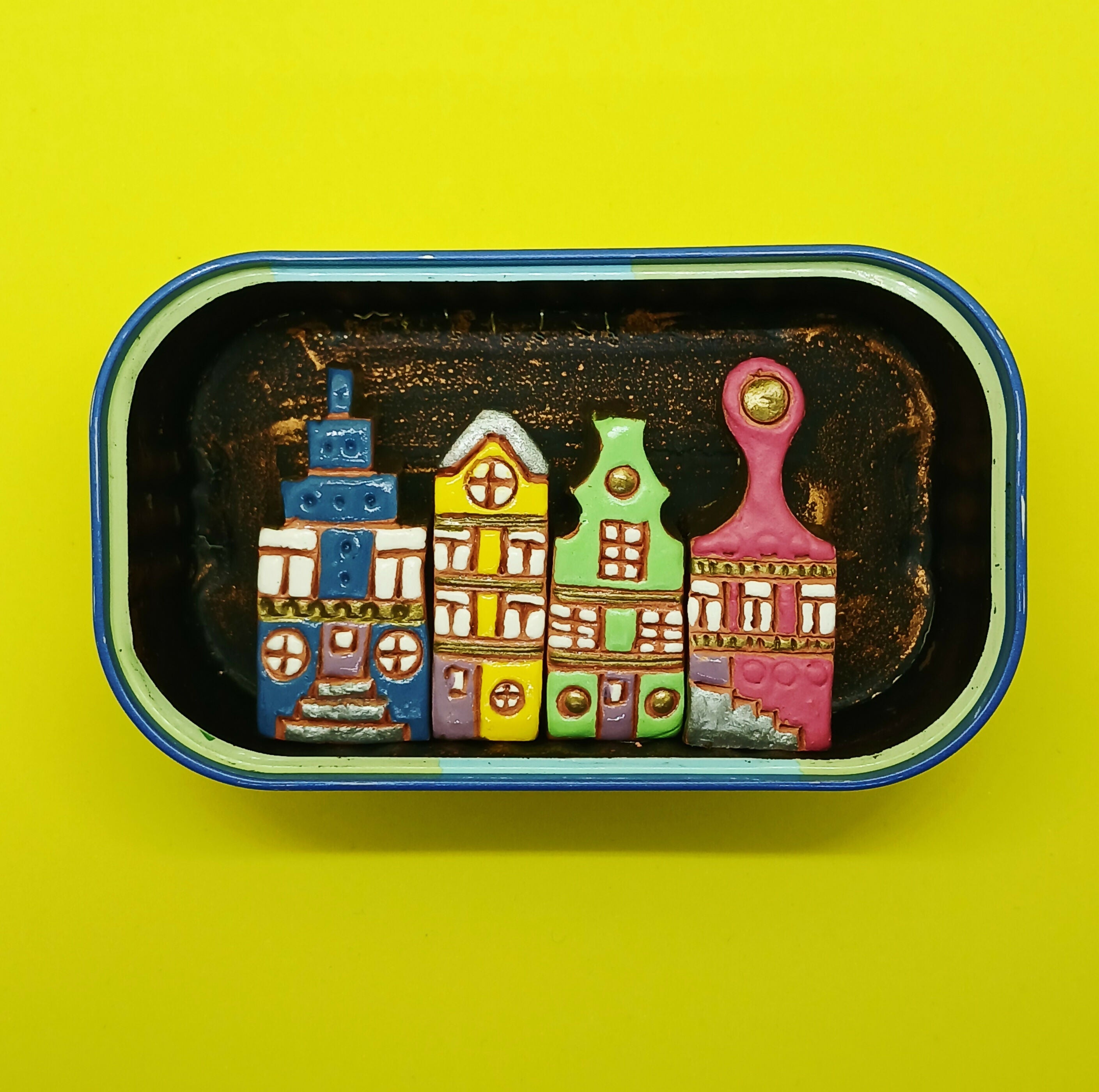 Colourful Dutch Houses Tin
