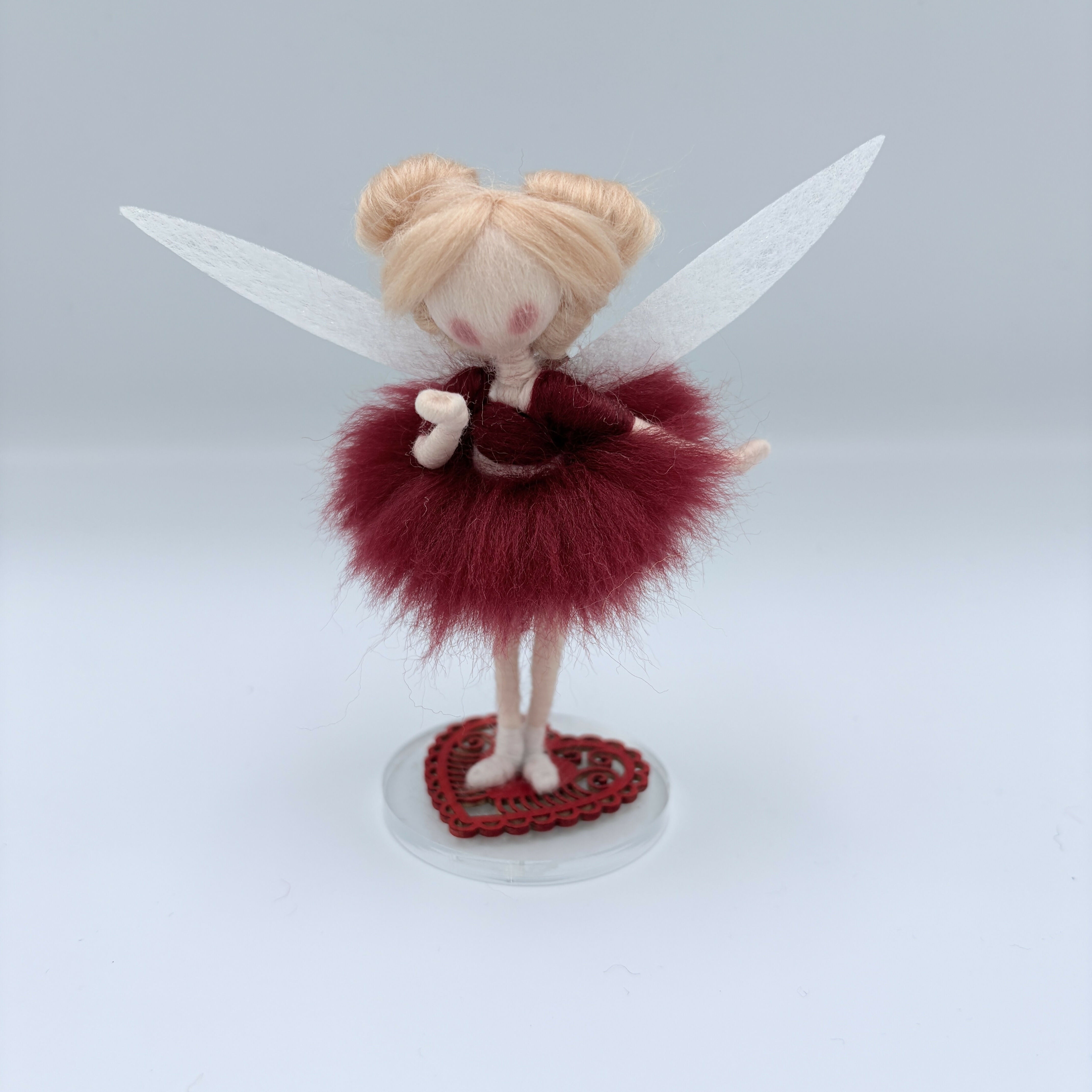 ‘Blowing you a kiss’