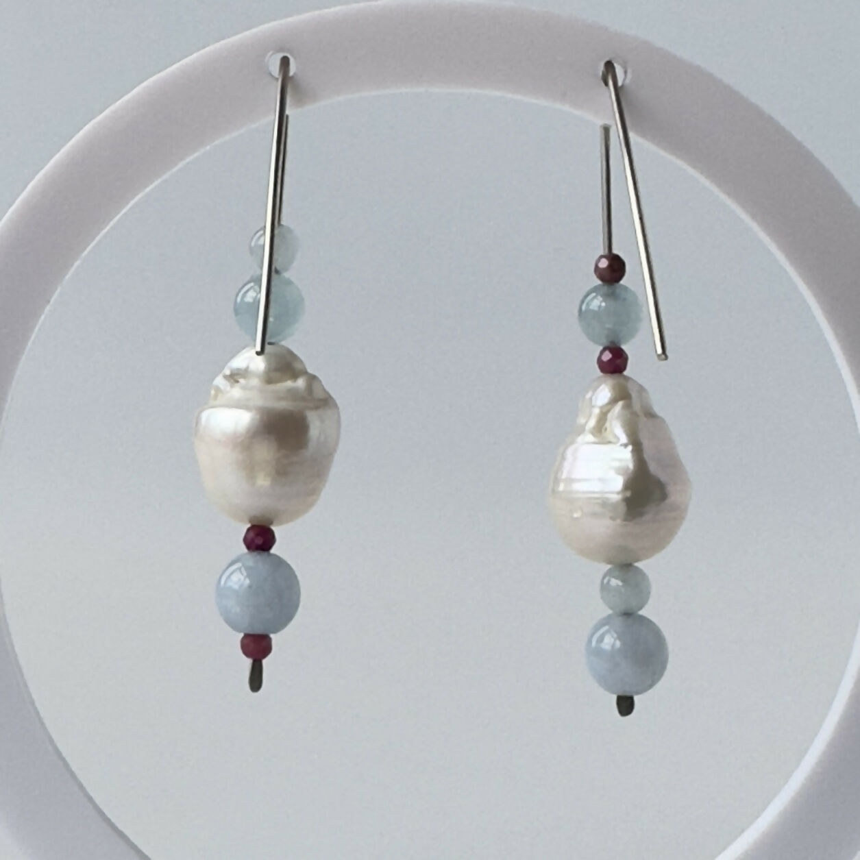 HEALING CRYSTAL & STERLING SILVER EARRINGS WITH BAROQUE PEARLS TO HELP WITH COURAGE