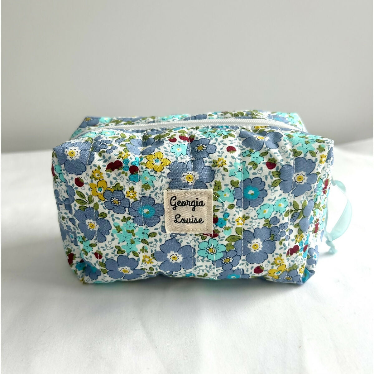 Blue Retro Floral Flower Quilted Waterproof Makeup/Toiletry Bag