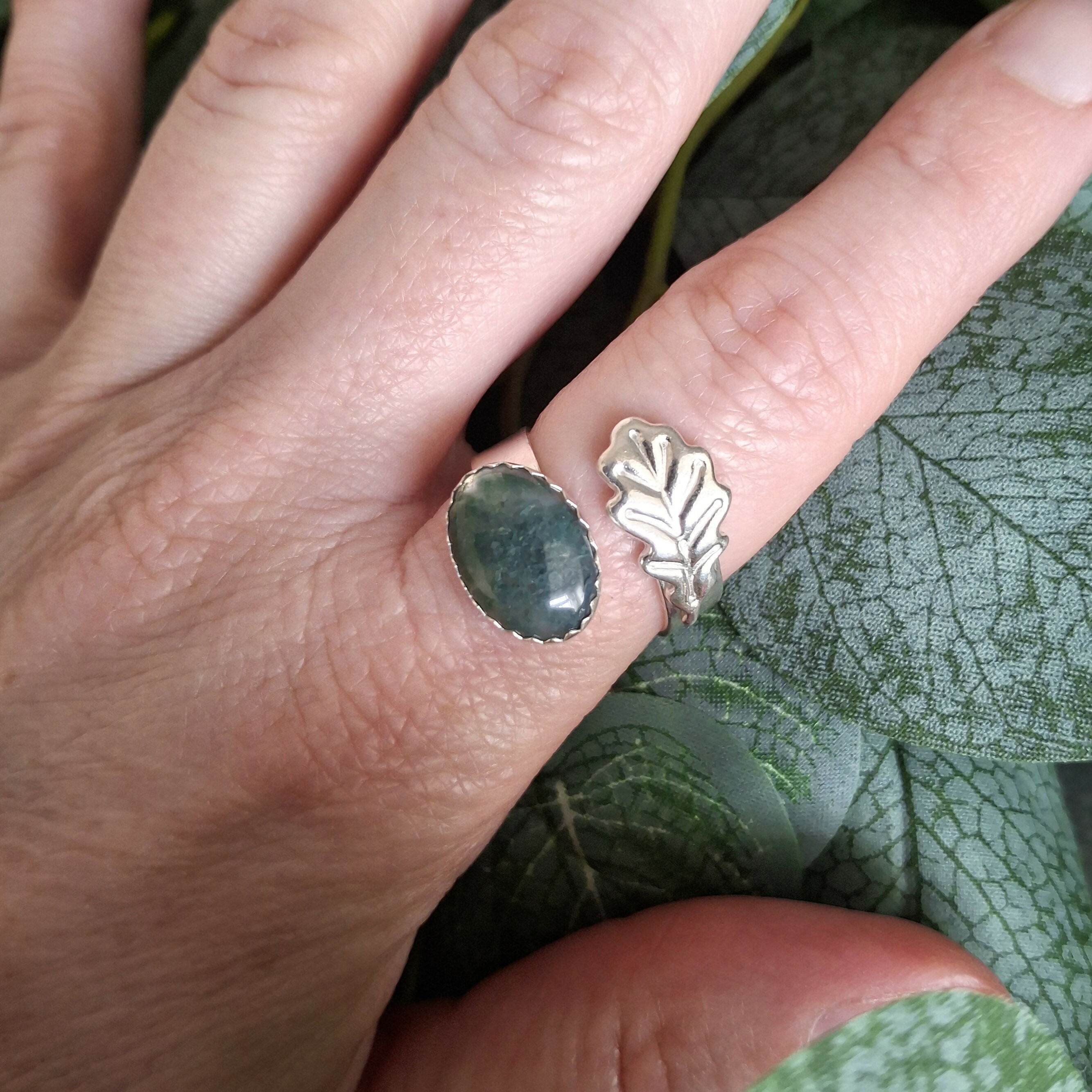 Handmade Adjustable Silver Oak Ring Moss Agate Size R½