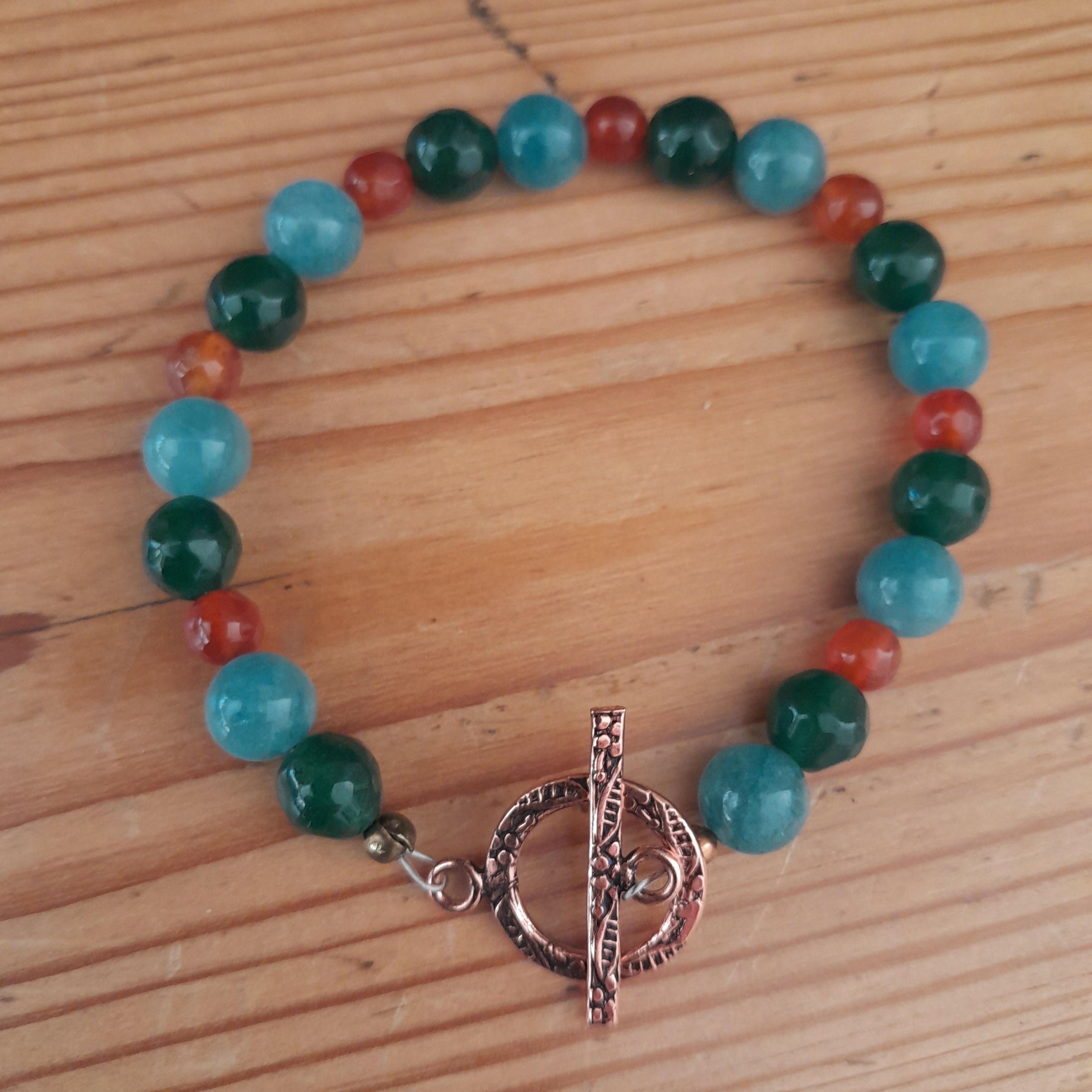 Pure Copper Toggle Bracelet with Faceted Green chalcedony, Blue Chalcedony and Faceted Carnelian.