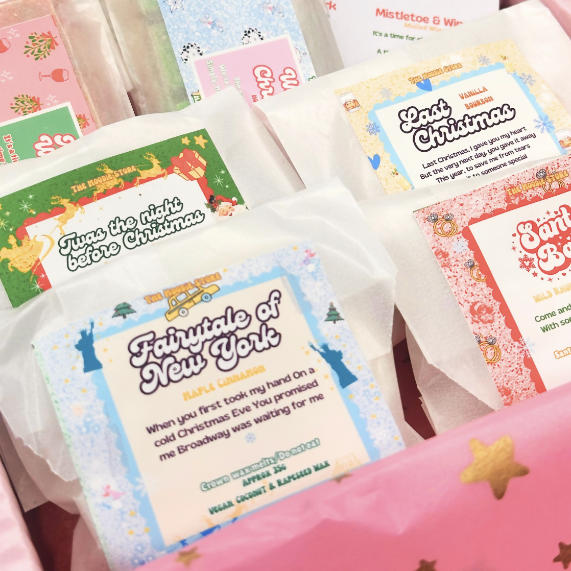 Santa Baby - Wild Rhubarb & Cinnamon Fragranced Vegan Wax Melt Shapes