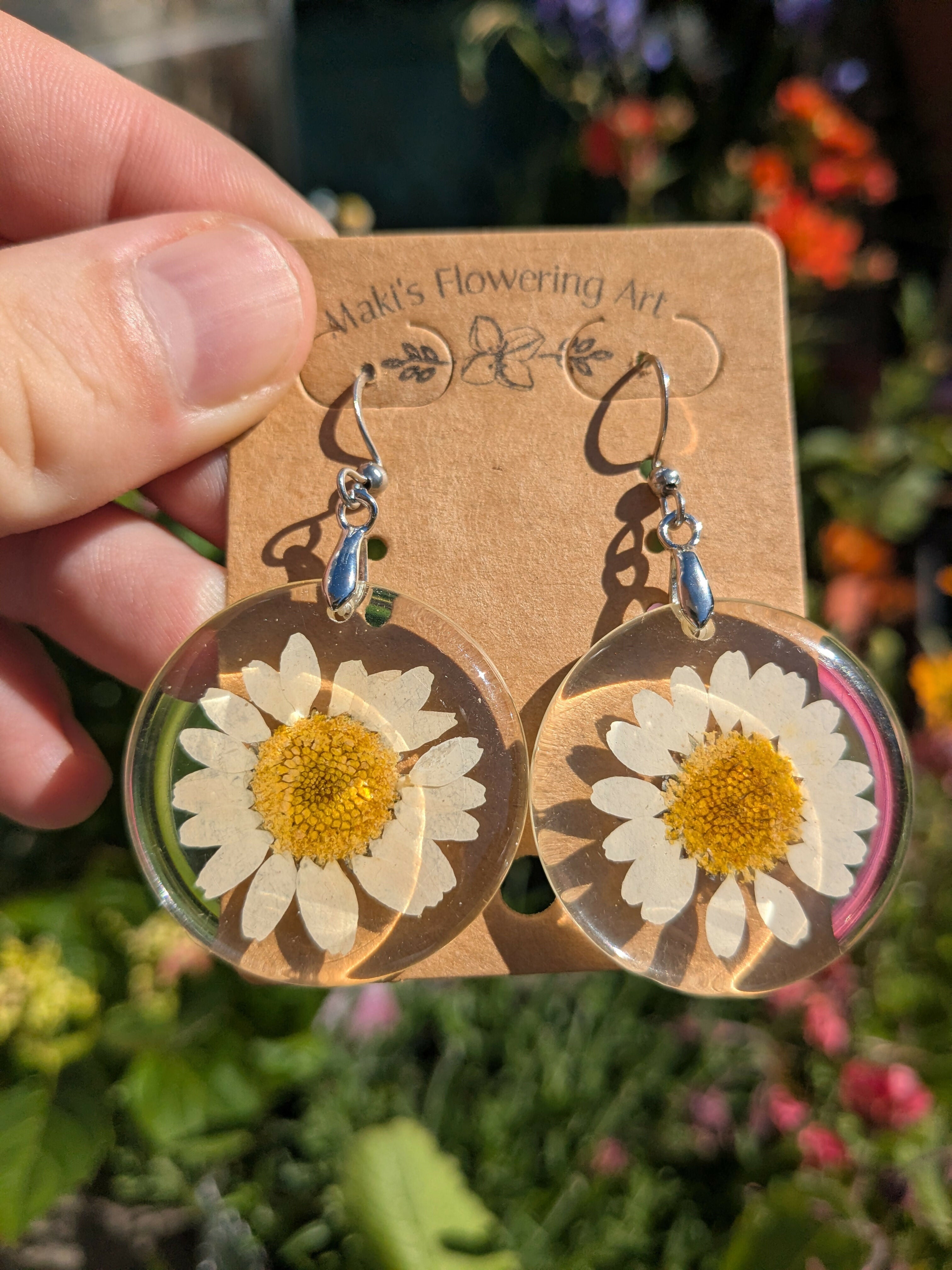 DAISY ROUND EARRINGS