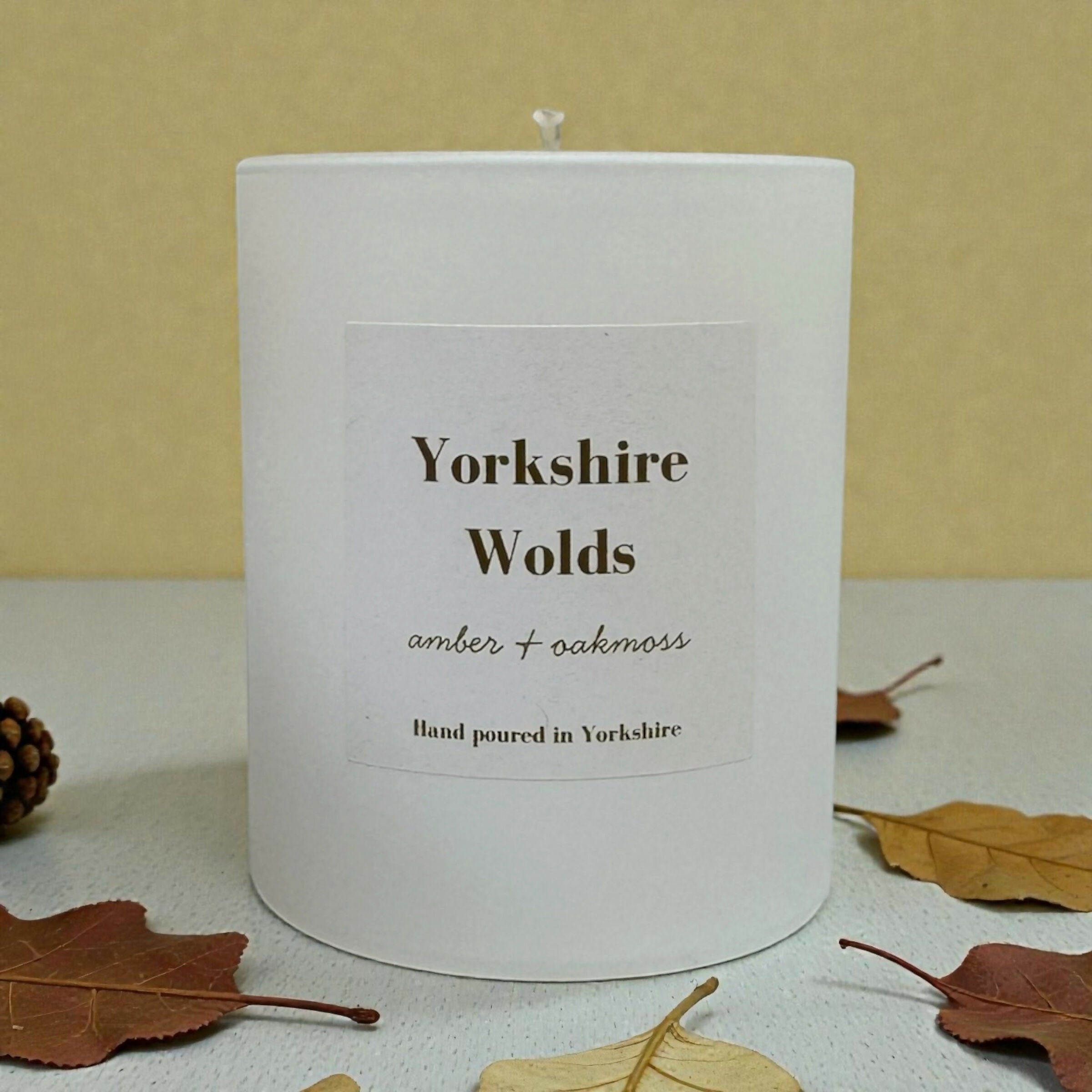 Yorkshire Wolds - Amber and Oakmoss Candle - 160g