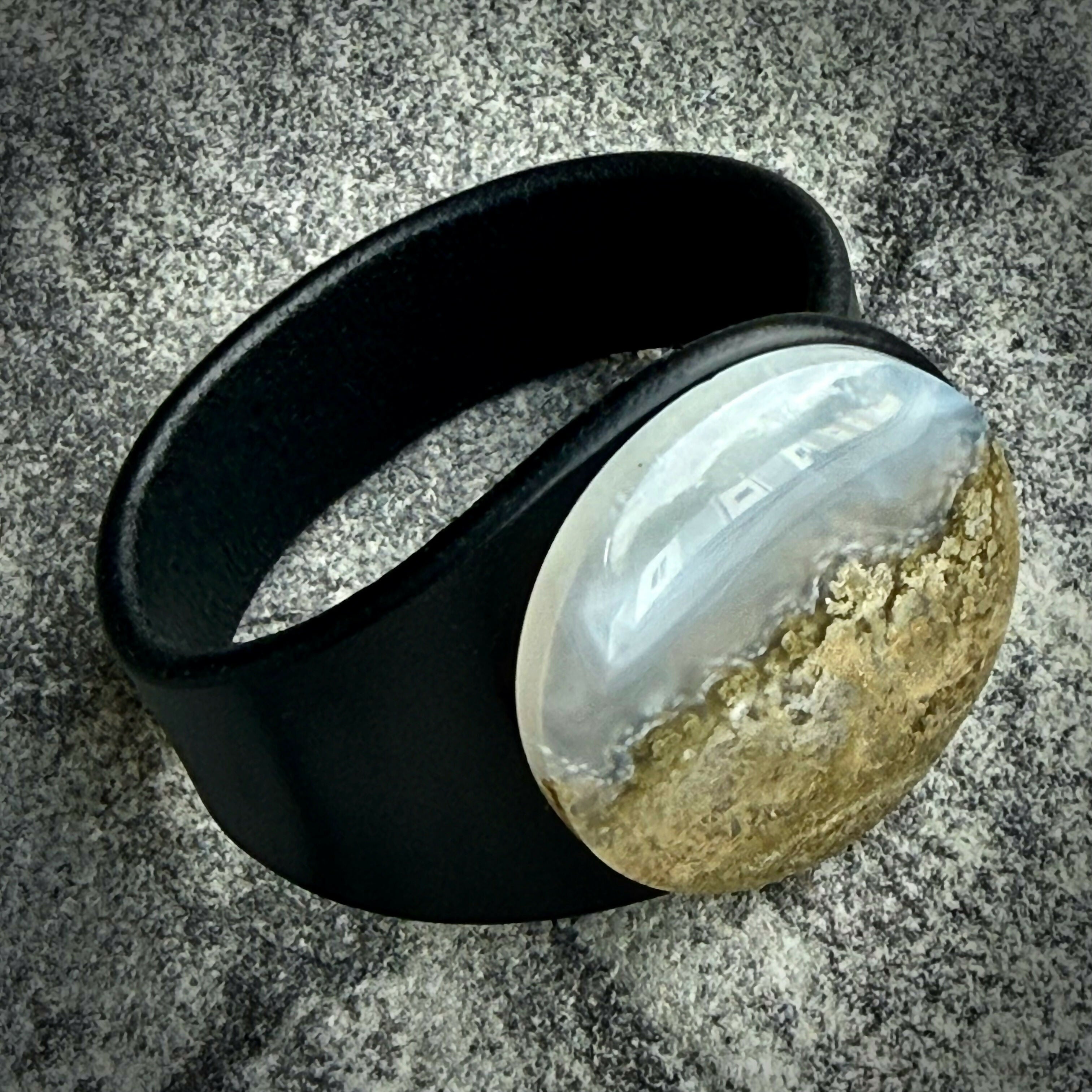 Handcrafted Natural Leather & Moss Agate Gemstone Bracelet - Size S or M