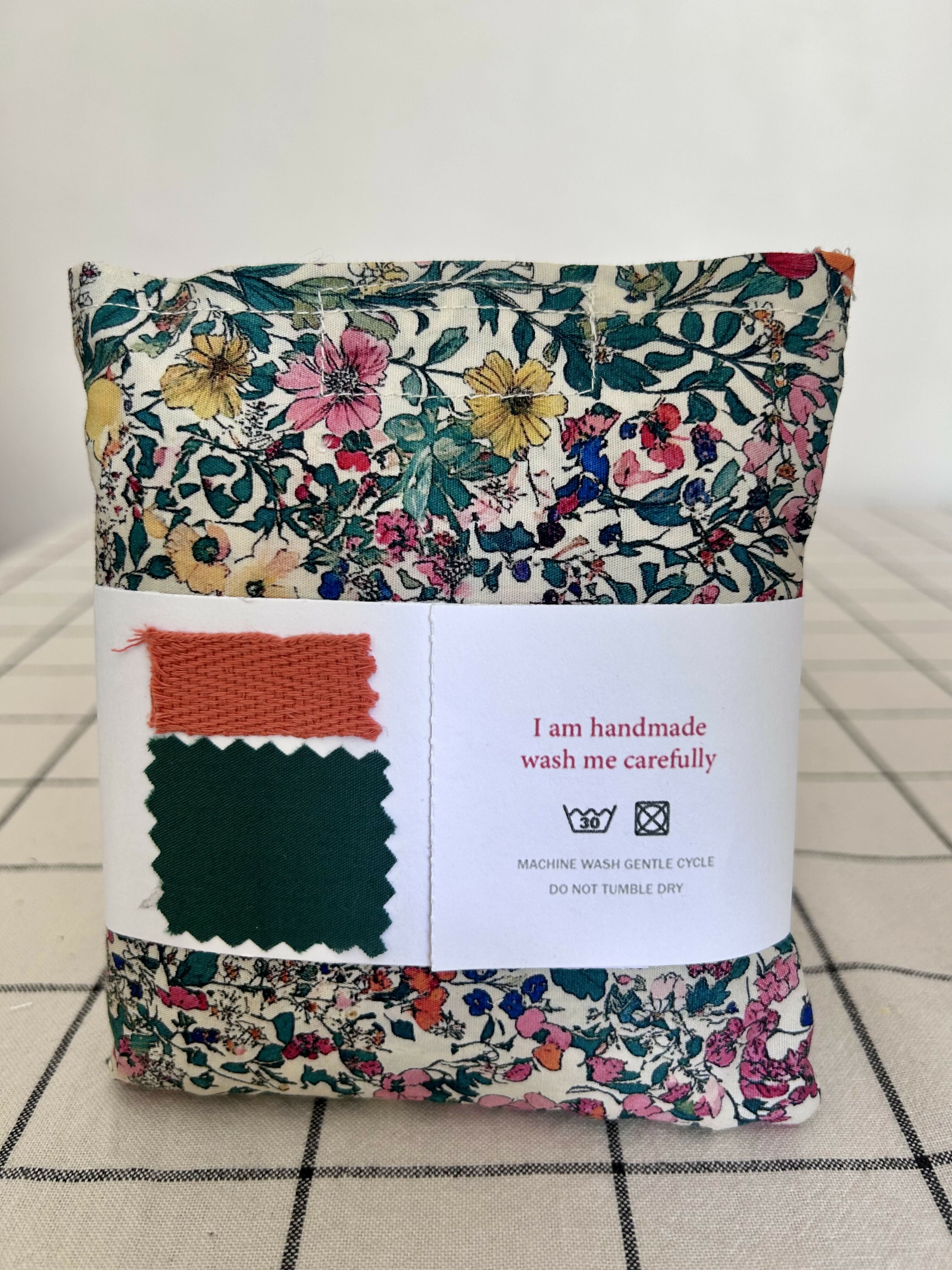 Pocket Tote