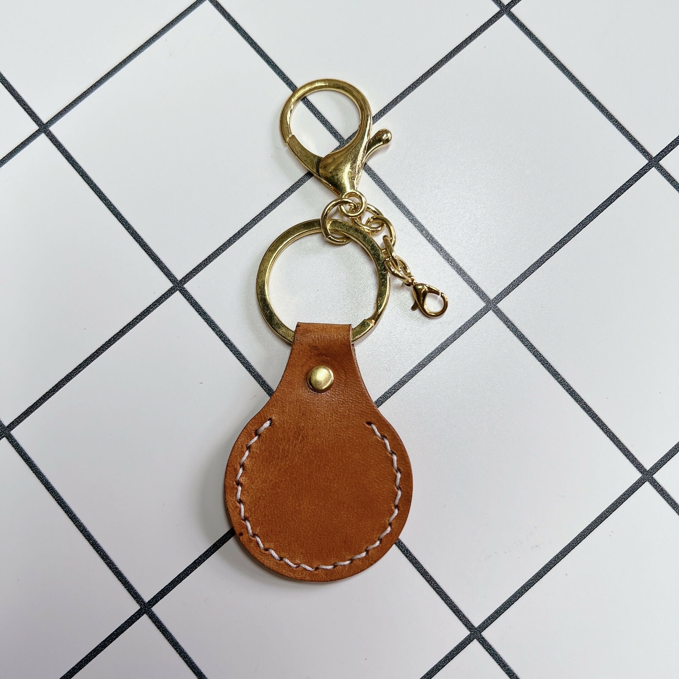 Curved Leather Keyring - Blank