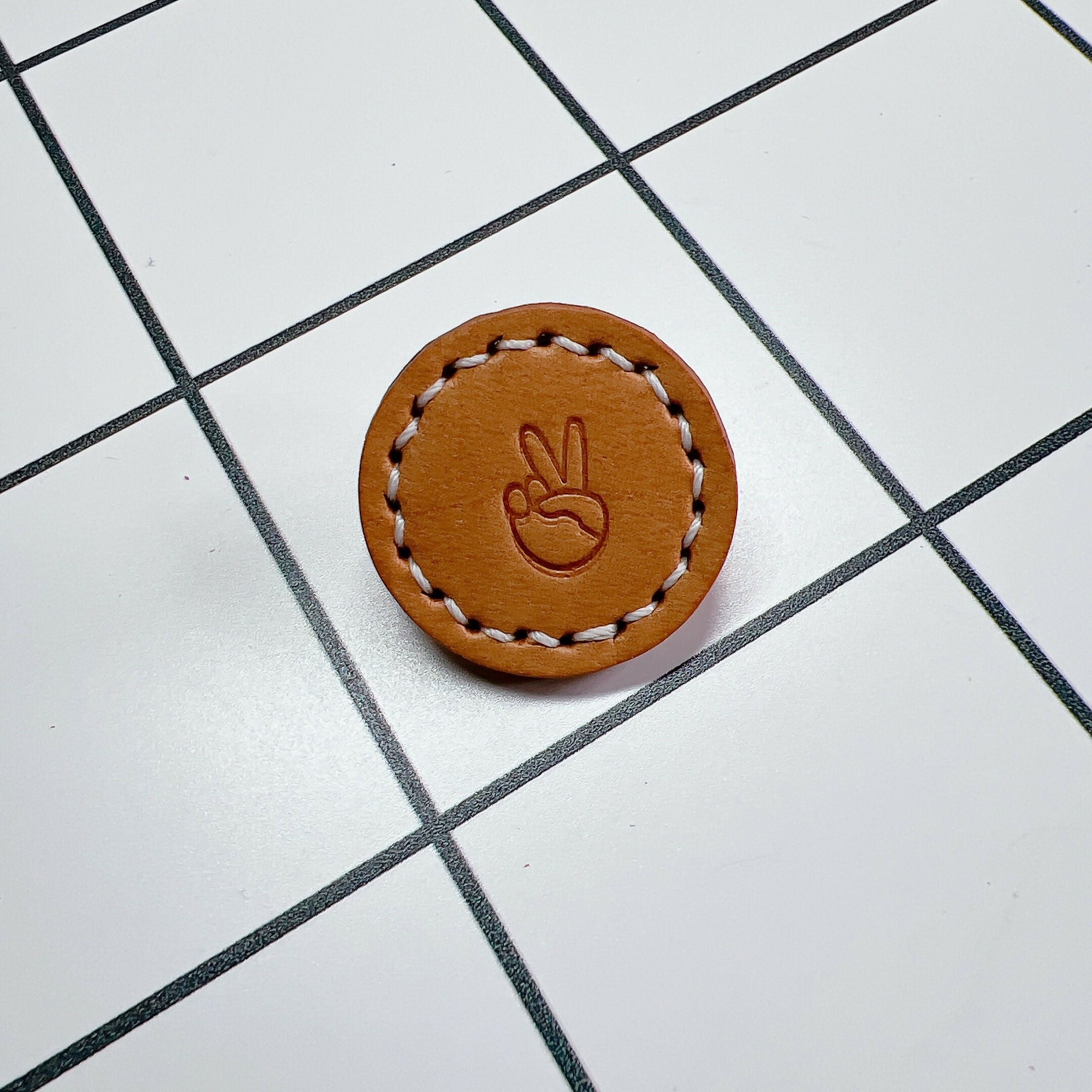 Embossed Emoji Leather Pin - Victory (30 mm)