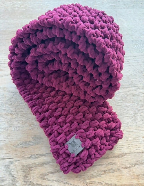 REGULAR LENGTH , SKINNY, LUX VELVET- CHENILLE, CHUNKY & STRETCHY SCARF - BURGUNDY