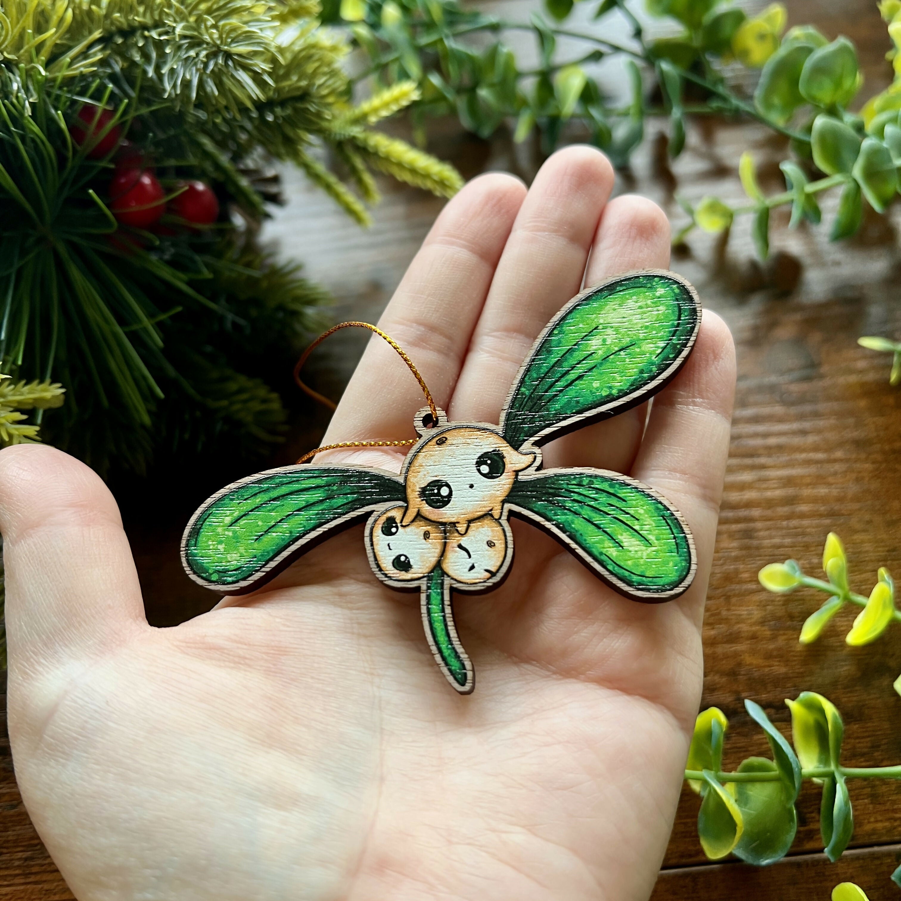 Mistletoe Berries Wooden Decoration