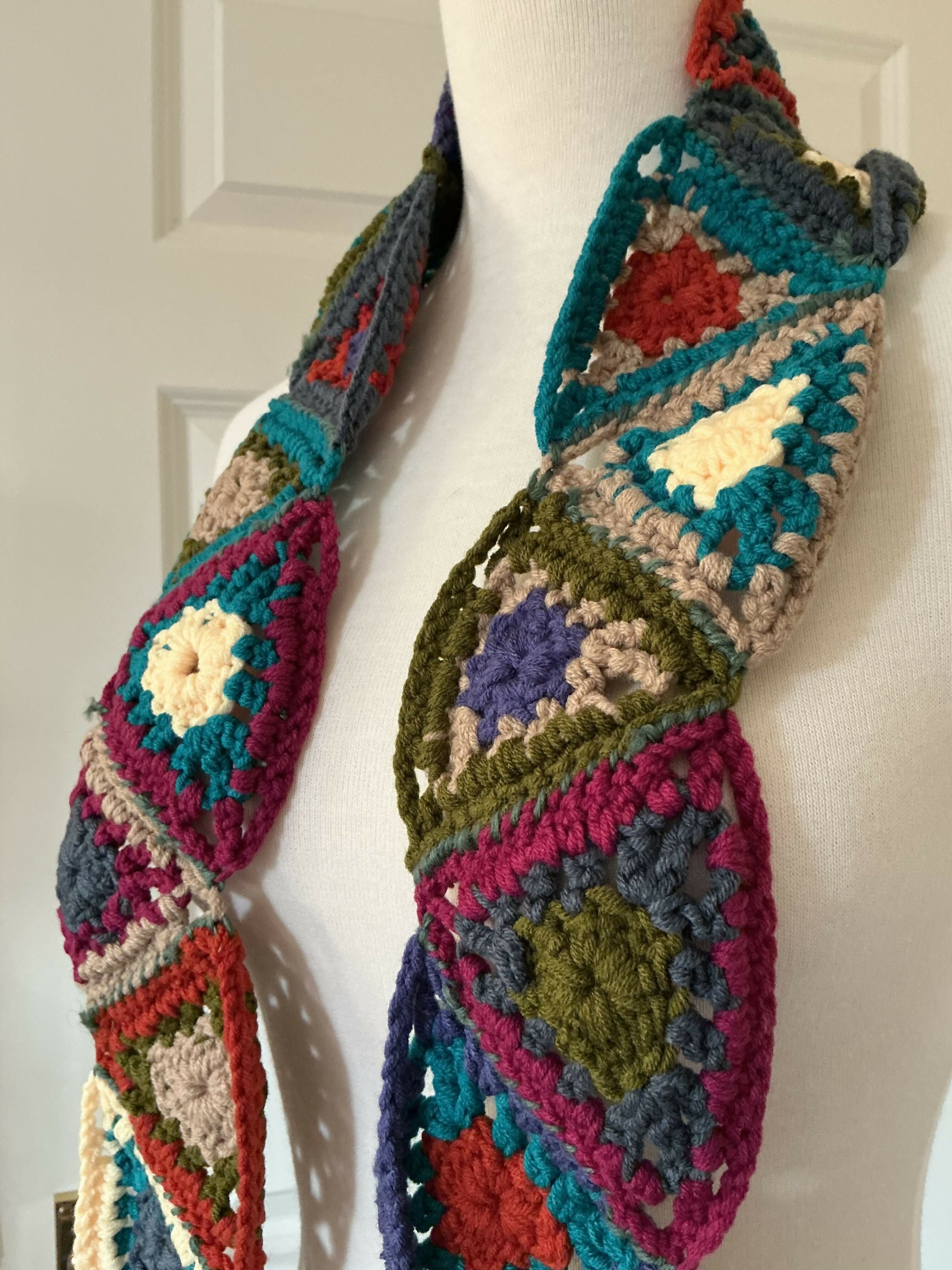 Triangle pattern Scarf