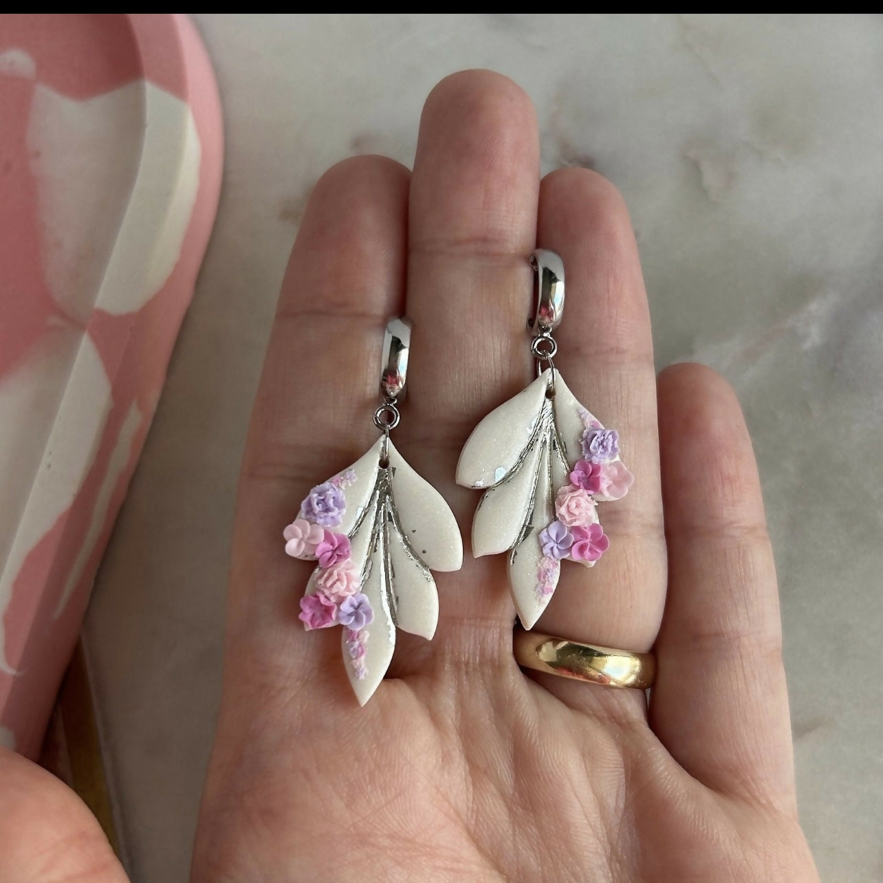 Light Paster Flowers Earrings
