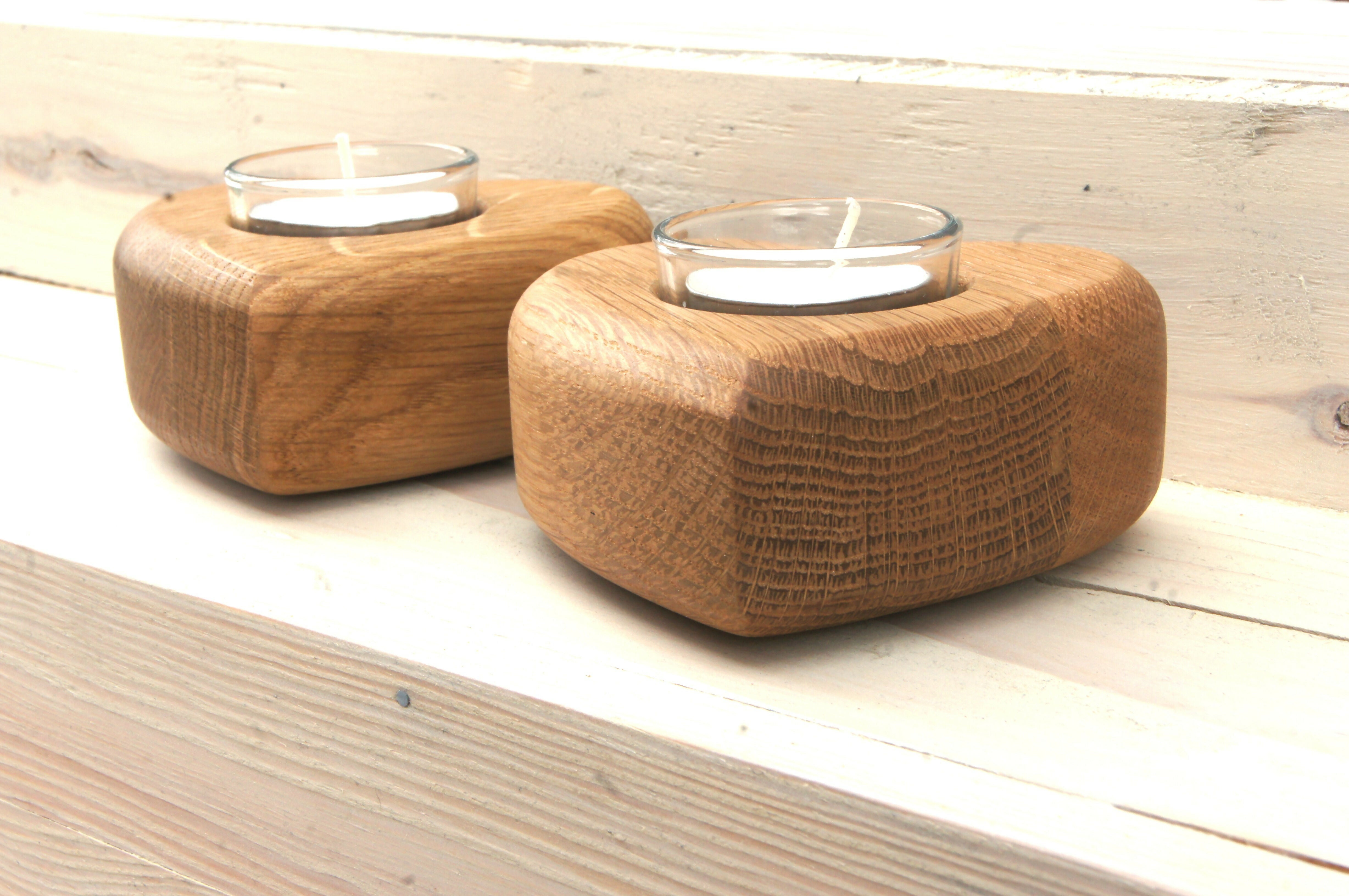 Pair of oak heart friendship tea light holders