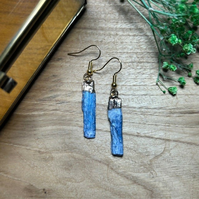 Lovely Gold Plated Blue Kyanite Drop Earrings