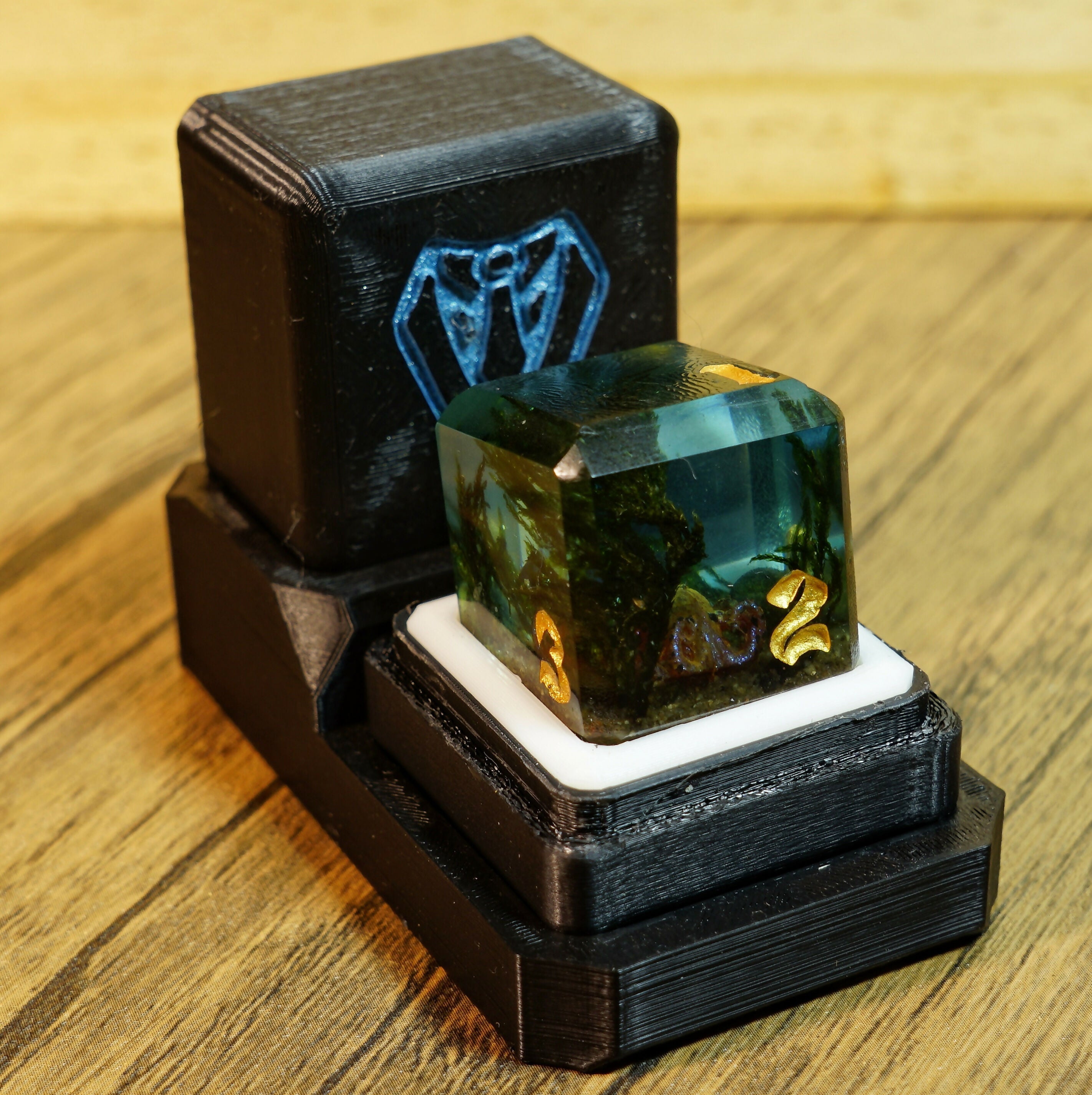 Octopus Tophat D6