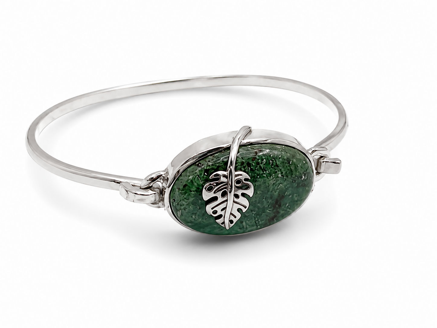 Monstera Chrysoprase Bangle – Emerald Green