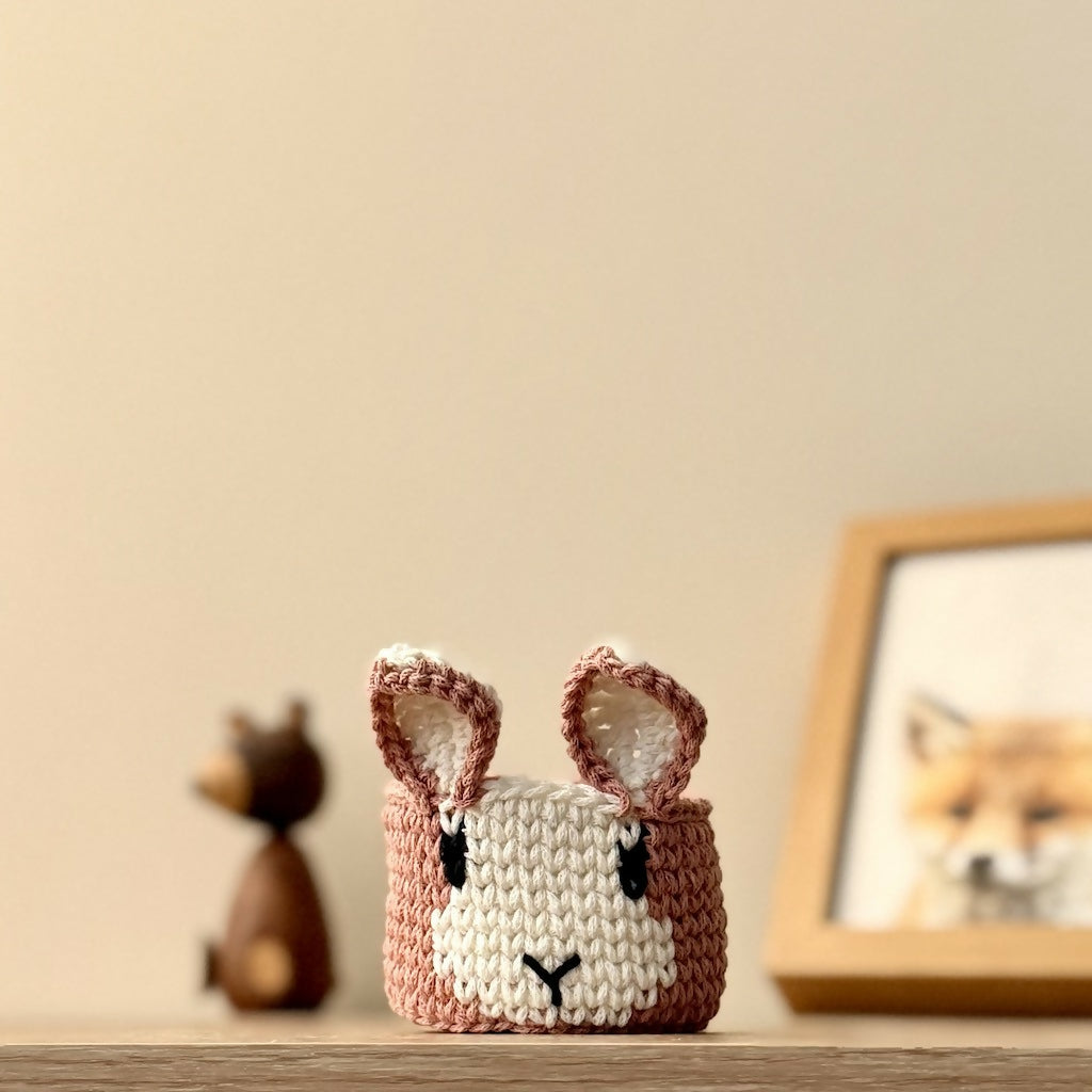 Crochet Petite Rabbit Basket