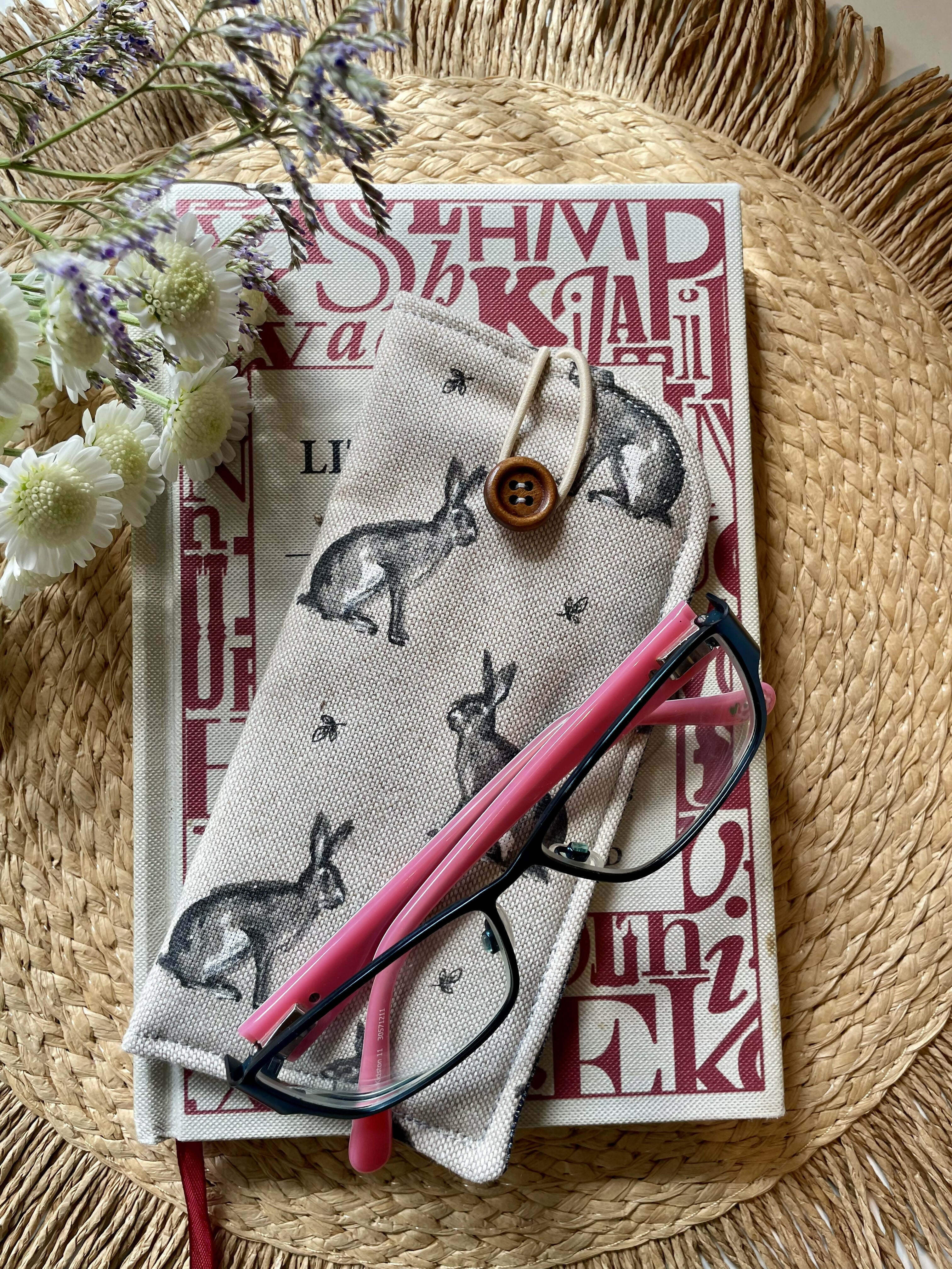 Rabbit Print Glasses Case