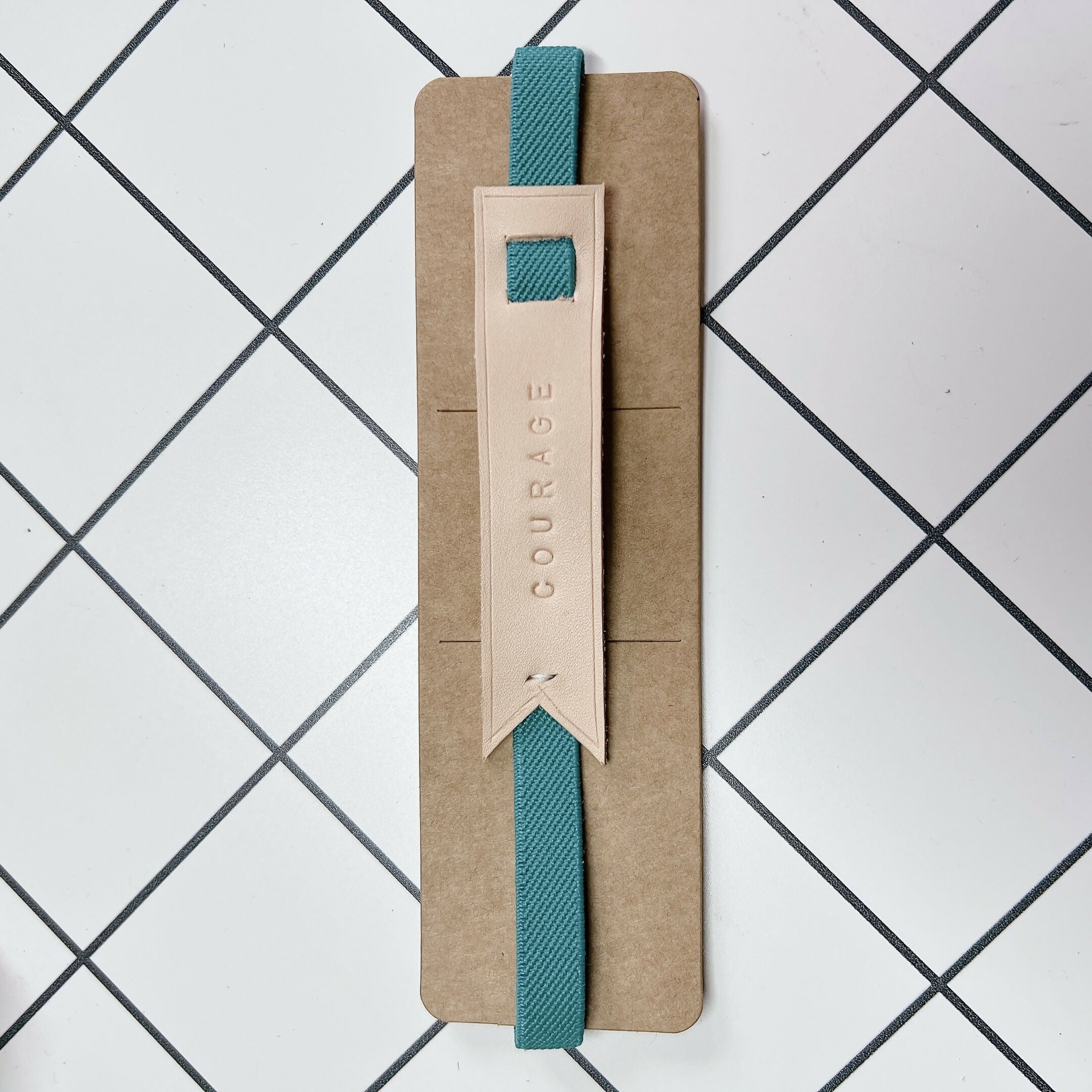 Rubber Strap Leather Elastic Bookmark - COURAGE