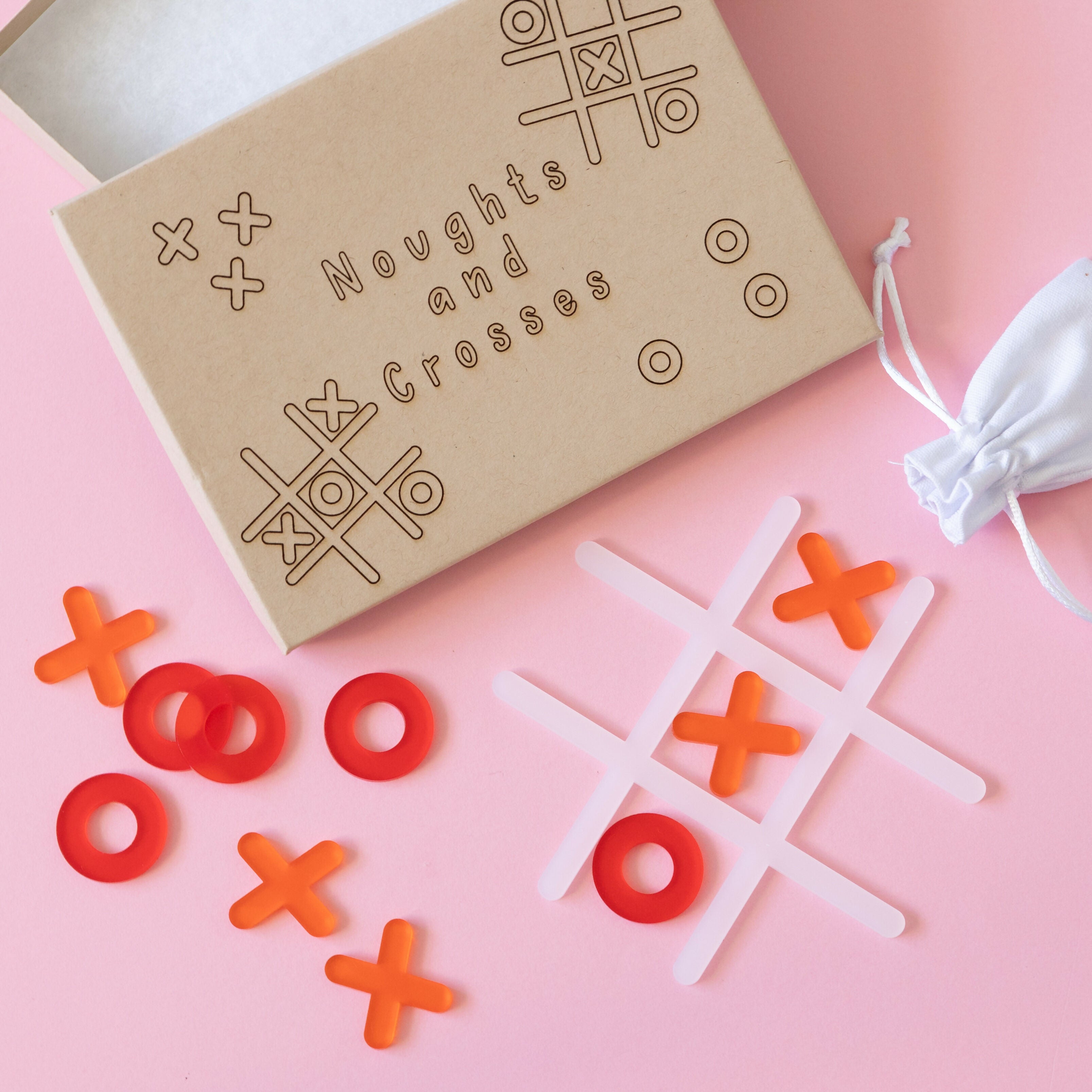 Noughts & Crosses - Tabletop Game