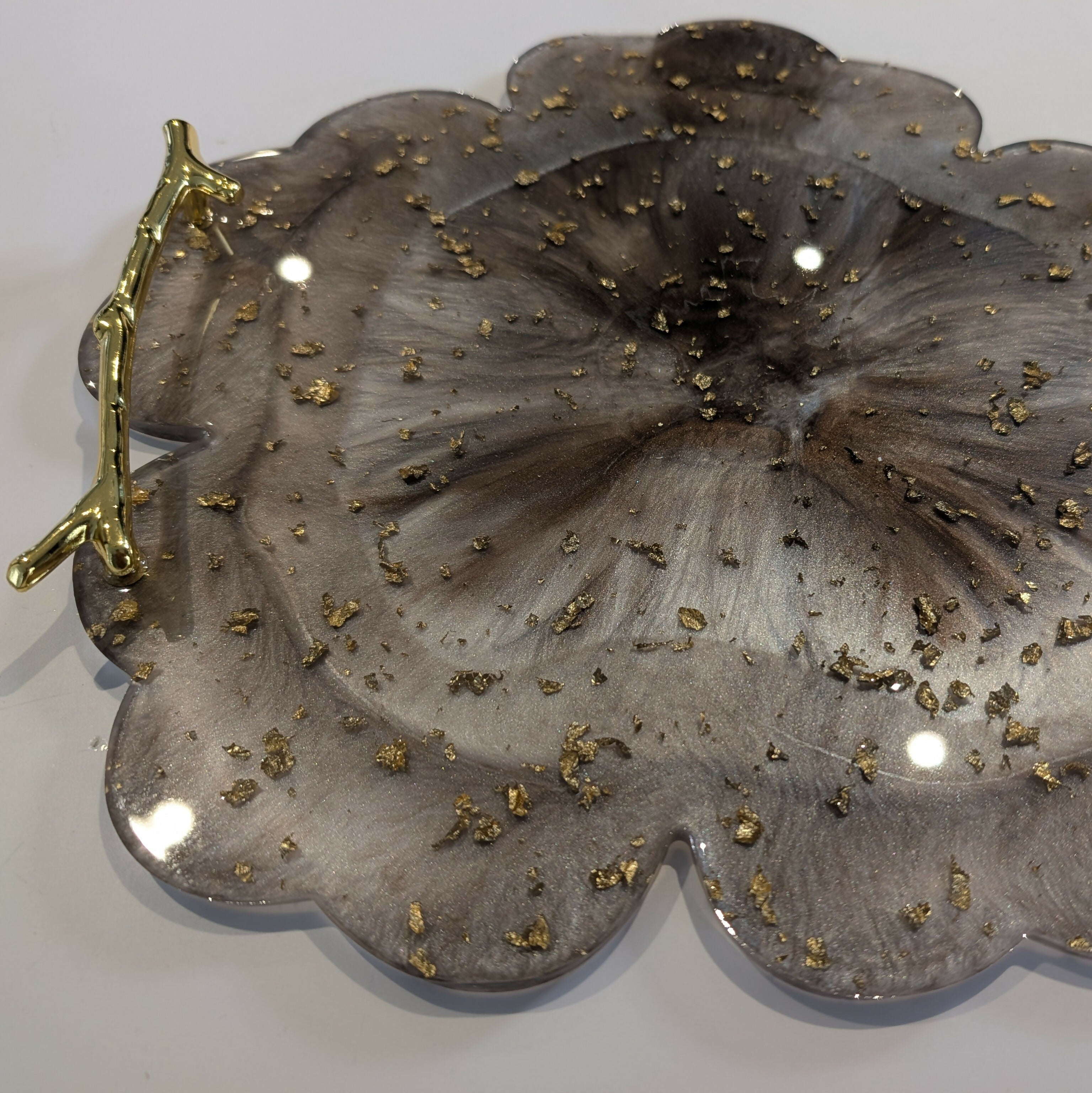HANDMADE FLOWER SHAPED TRAY