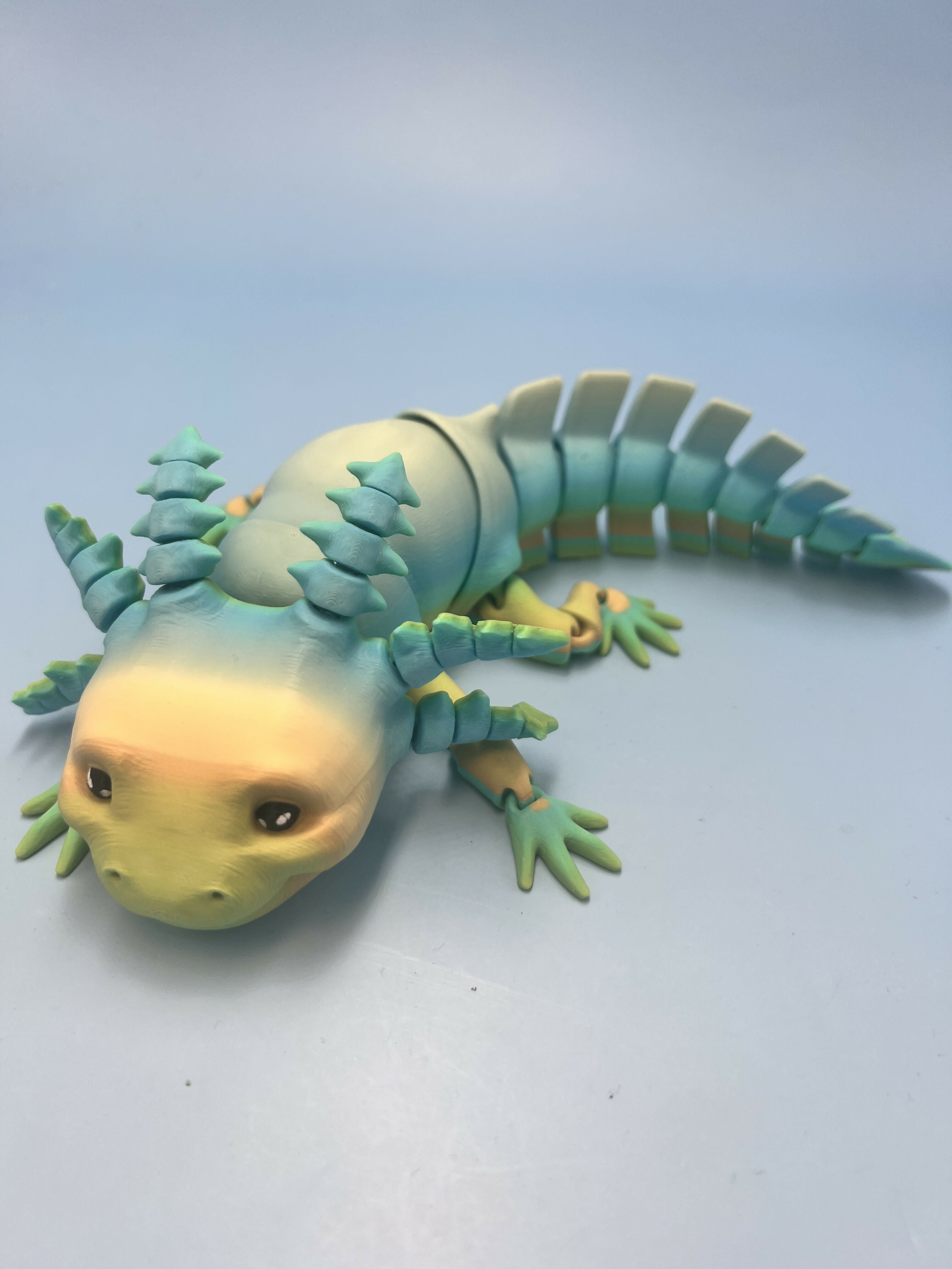 3D Printed LARGE: Articulated Sensory Fidget Animals friends Axolotl (Teal/Beige/Lime) 25cm